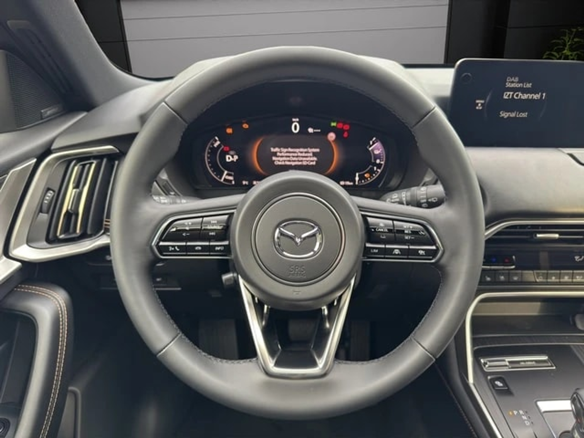 listing desktop thumbnail image 7