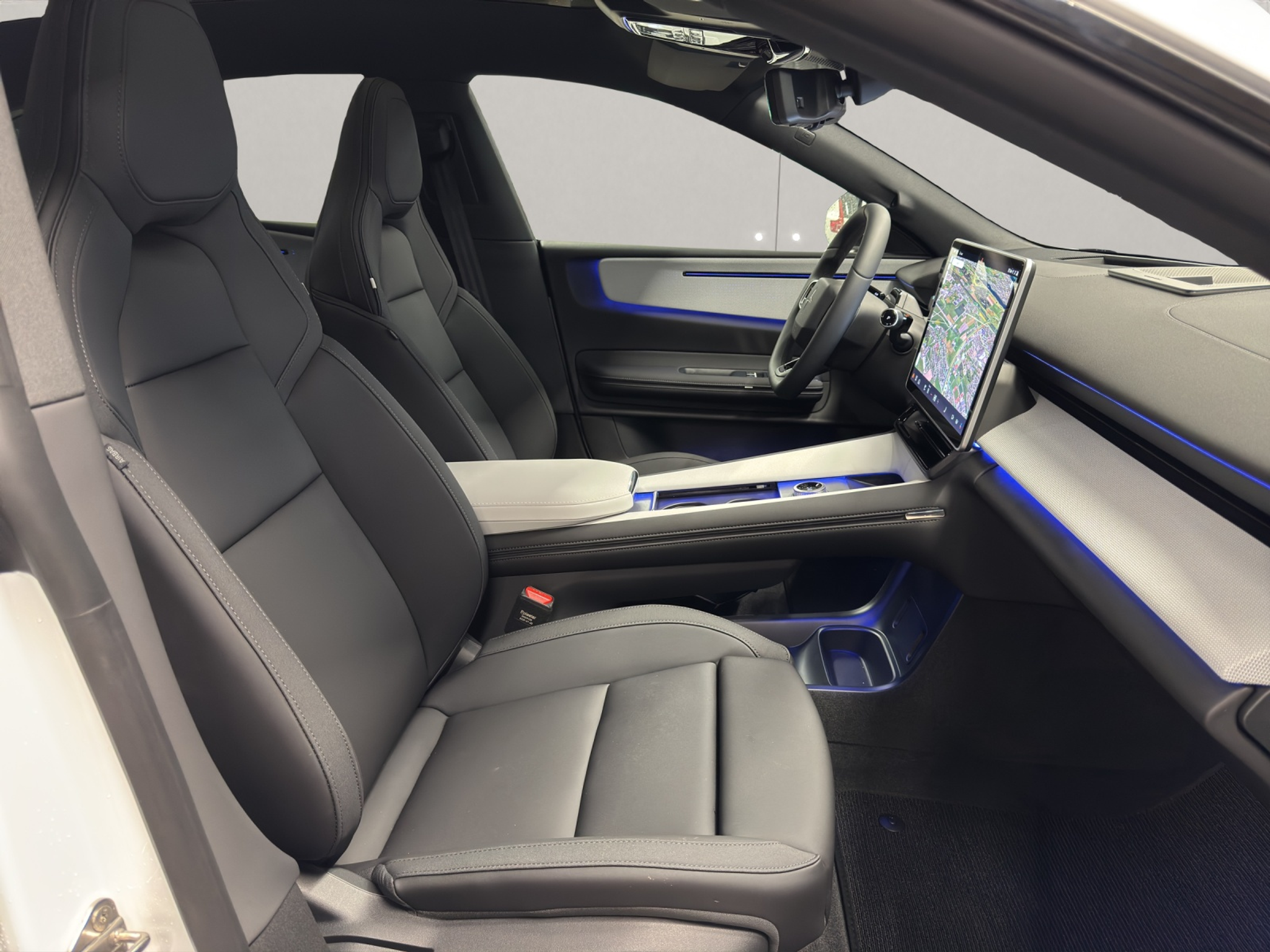 listing desktop thumbnail image 11