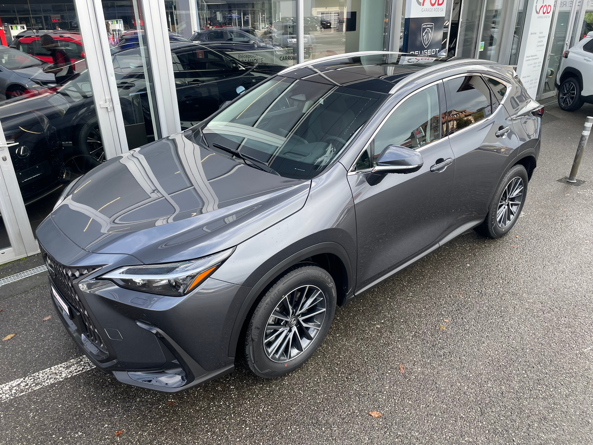 listing desktop thumbnail image 5