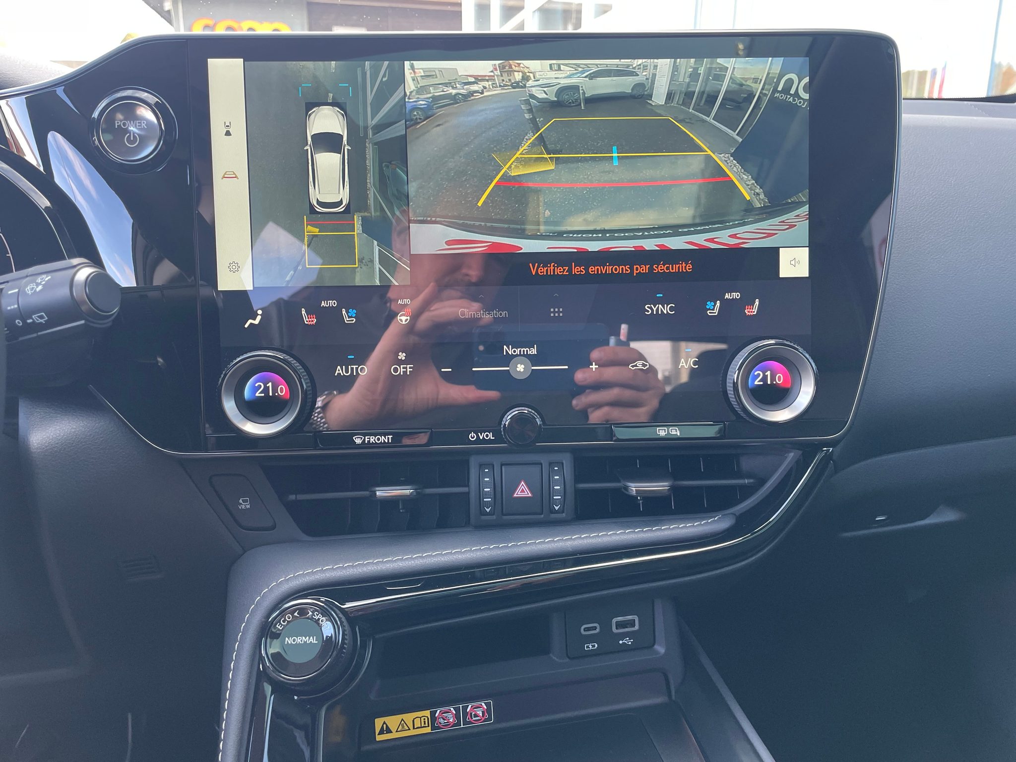 listing desktop thumbnail image 25