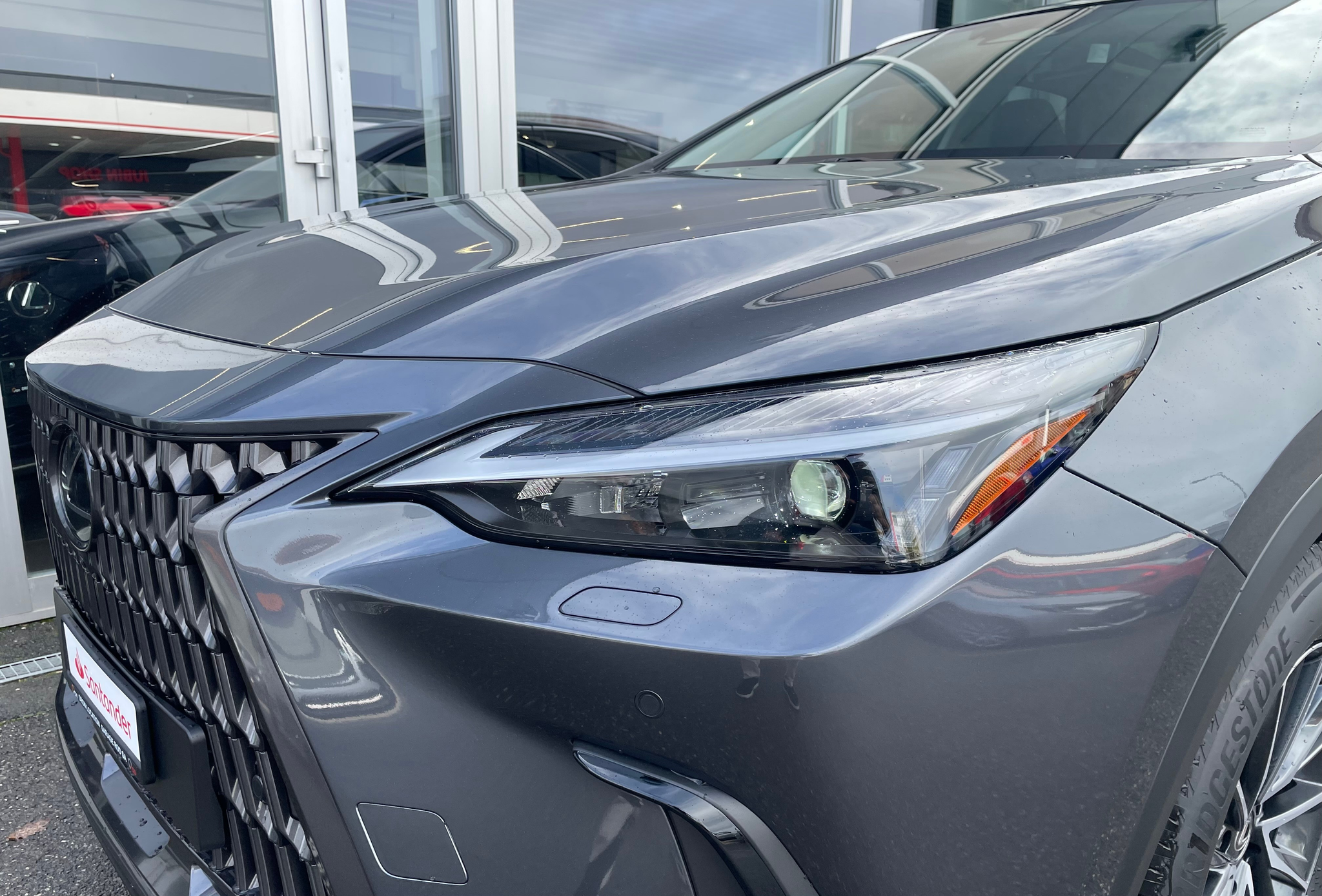 listing desktop thumbnail image 7