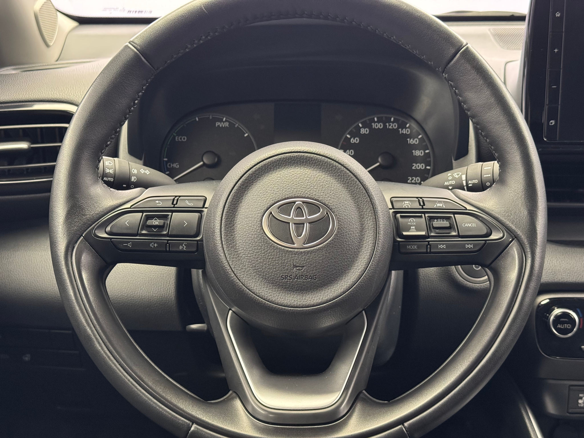 listing desktop thumbnail image 11