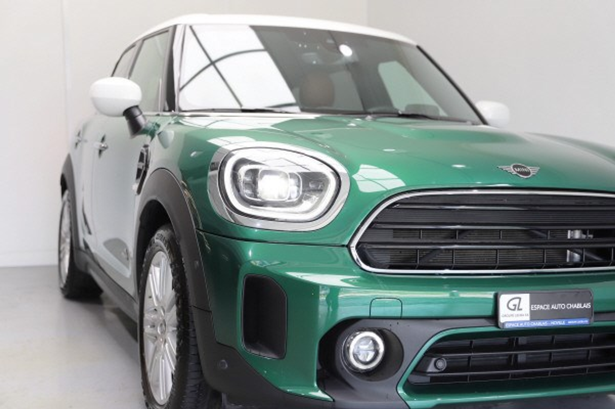 car-image-1