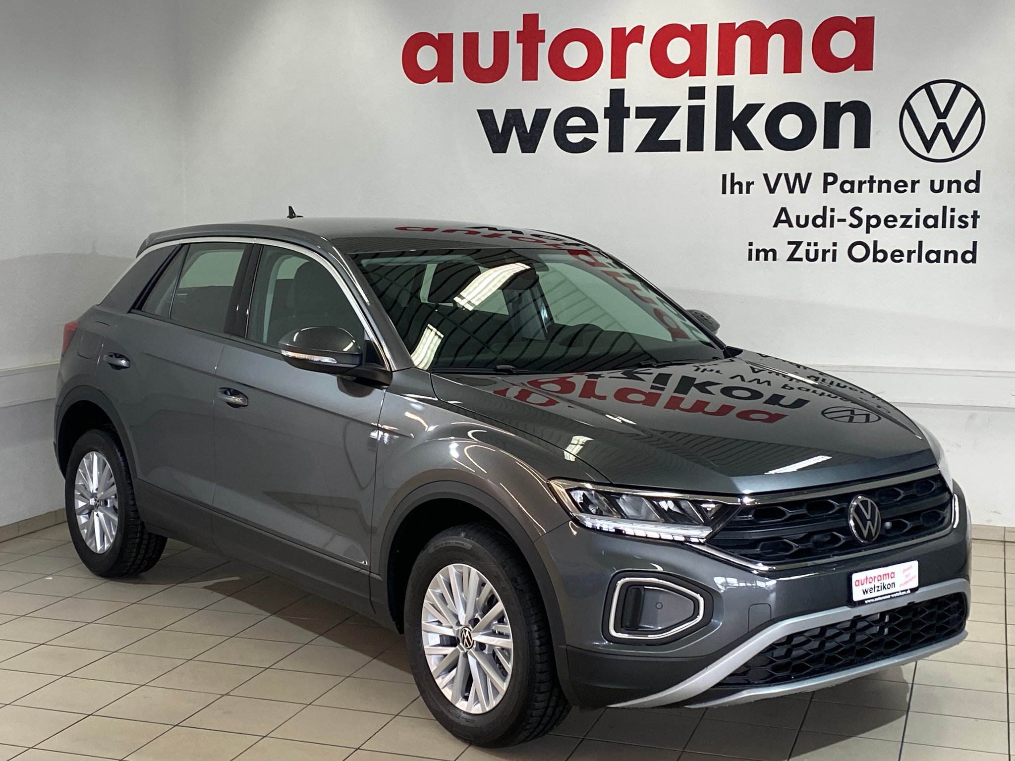 listing desktop thumbnail image 1