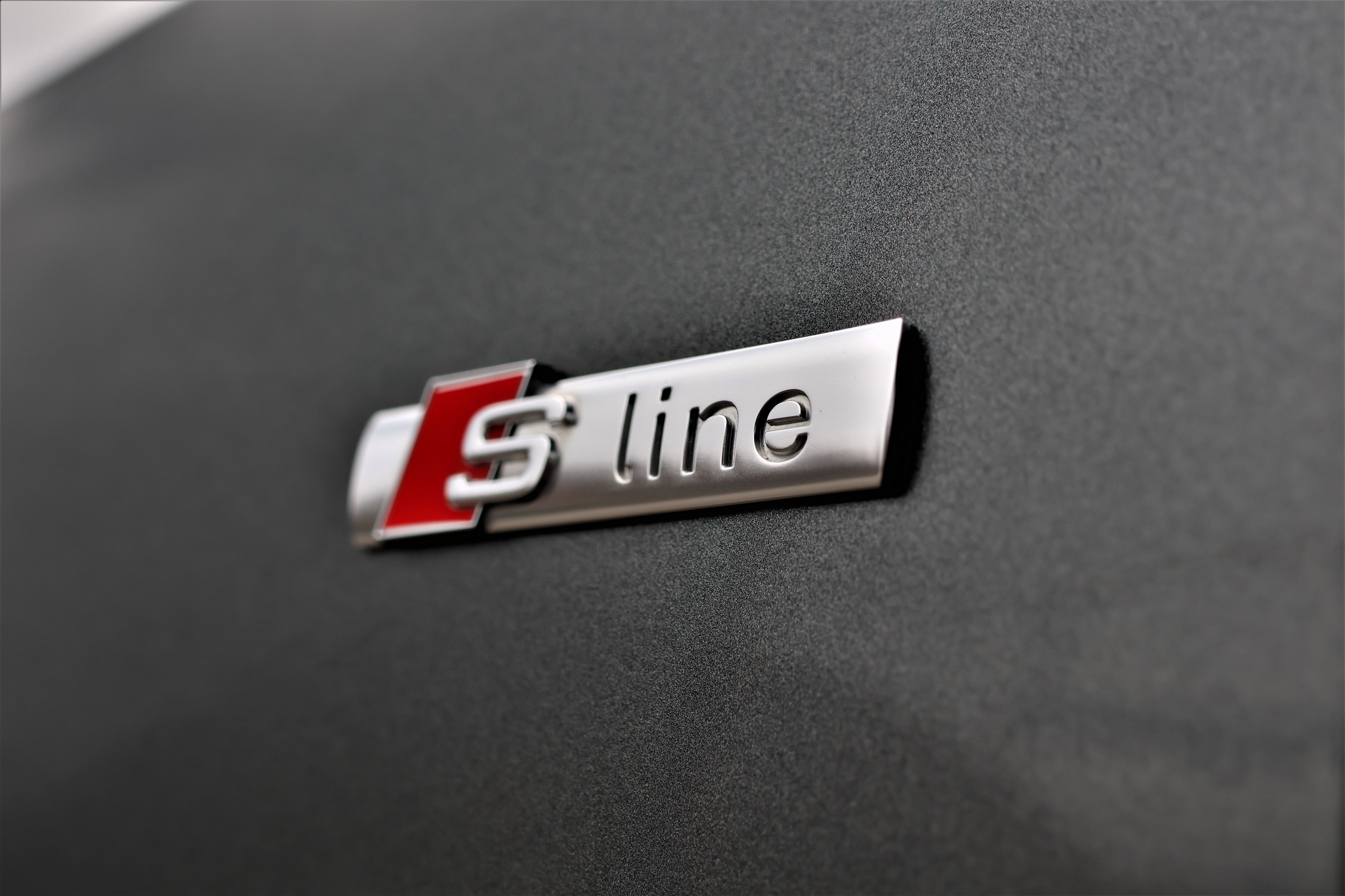 listing desktop thumbnail image 7