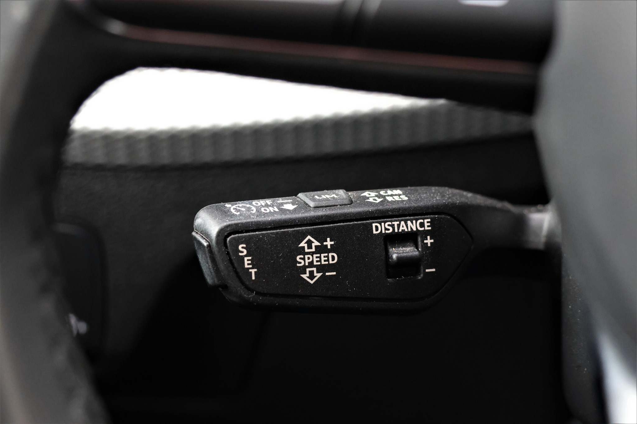 listing desktop thumbnail image 22