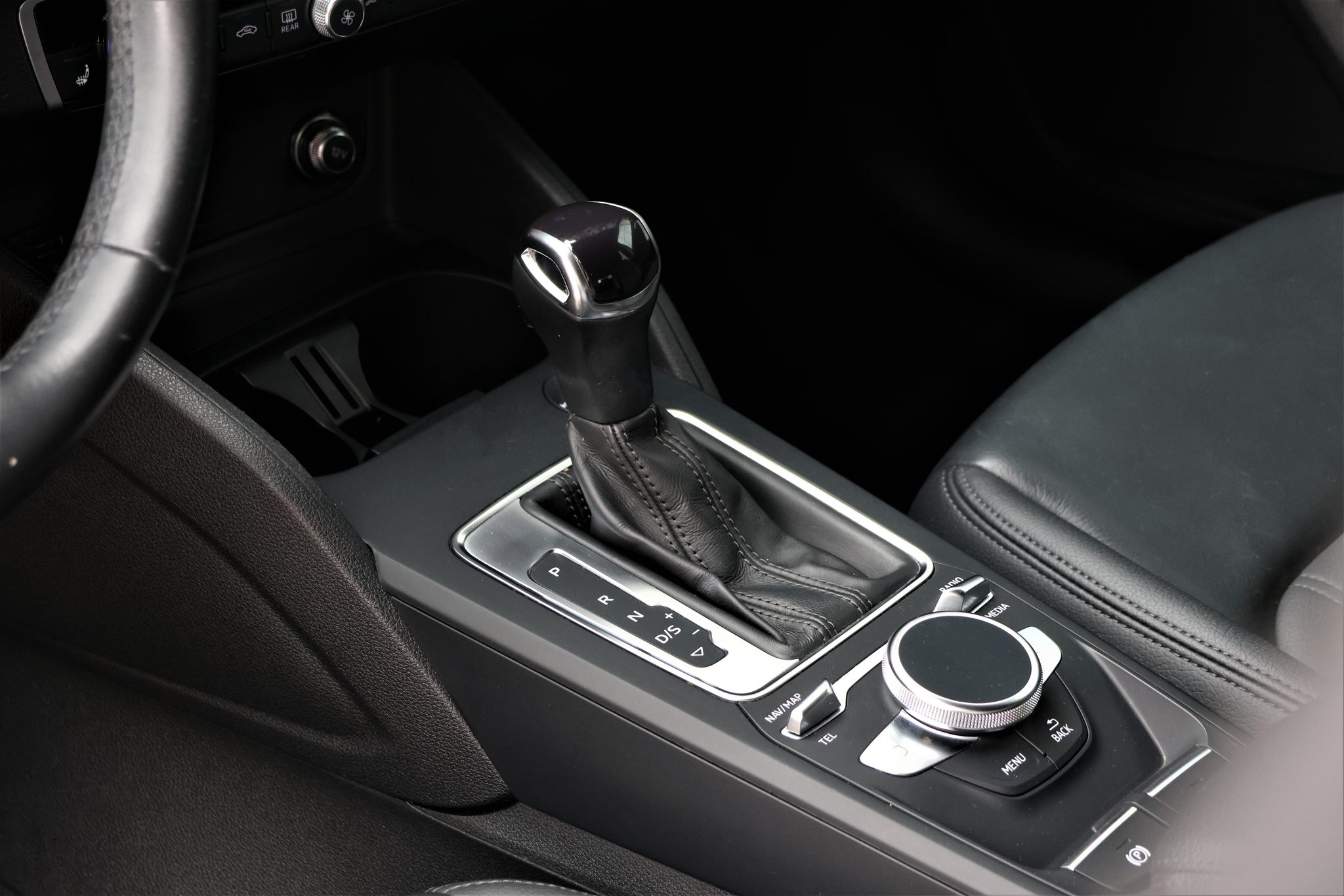 listing desktop thumbnail image 10