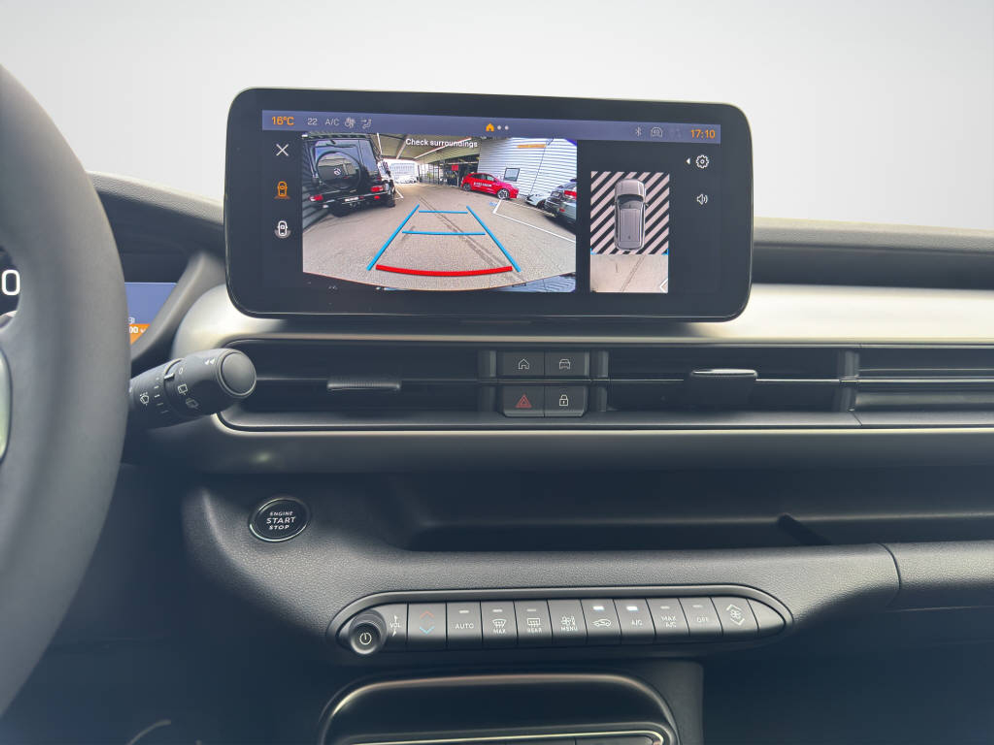 listing desktop thumbnail image 11