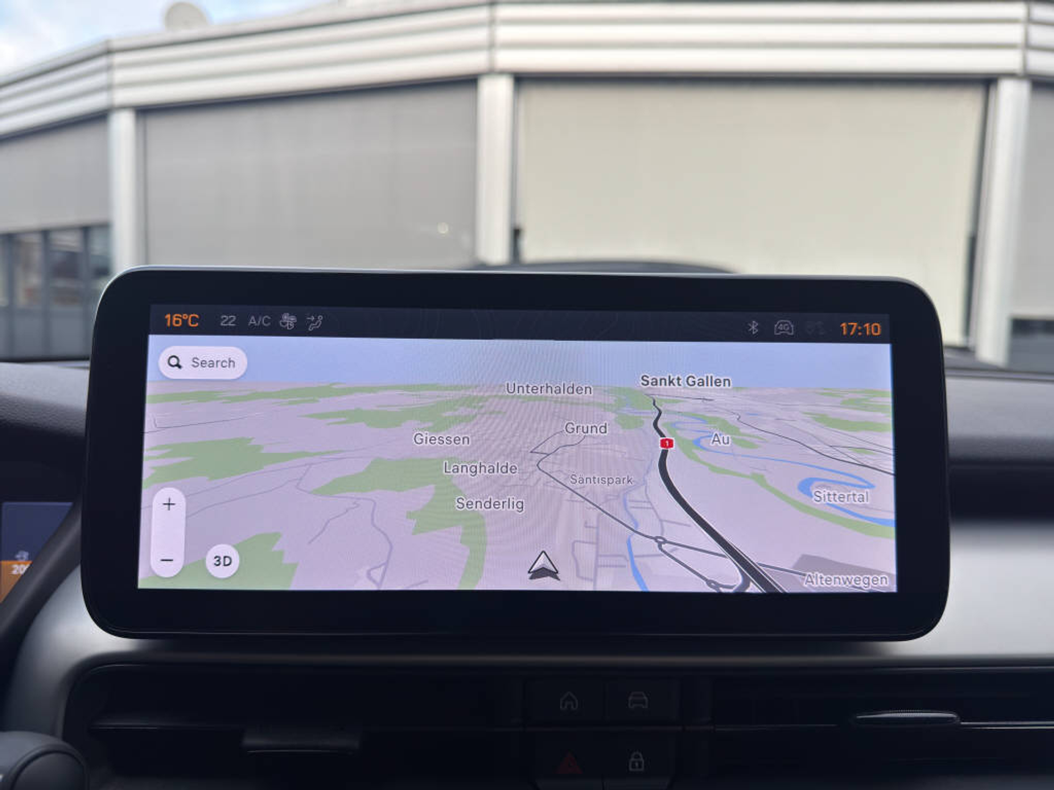 listing desktop thumbnail image 12