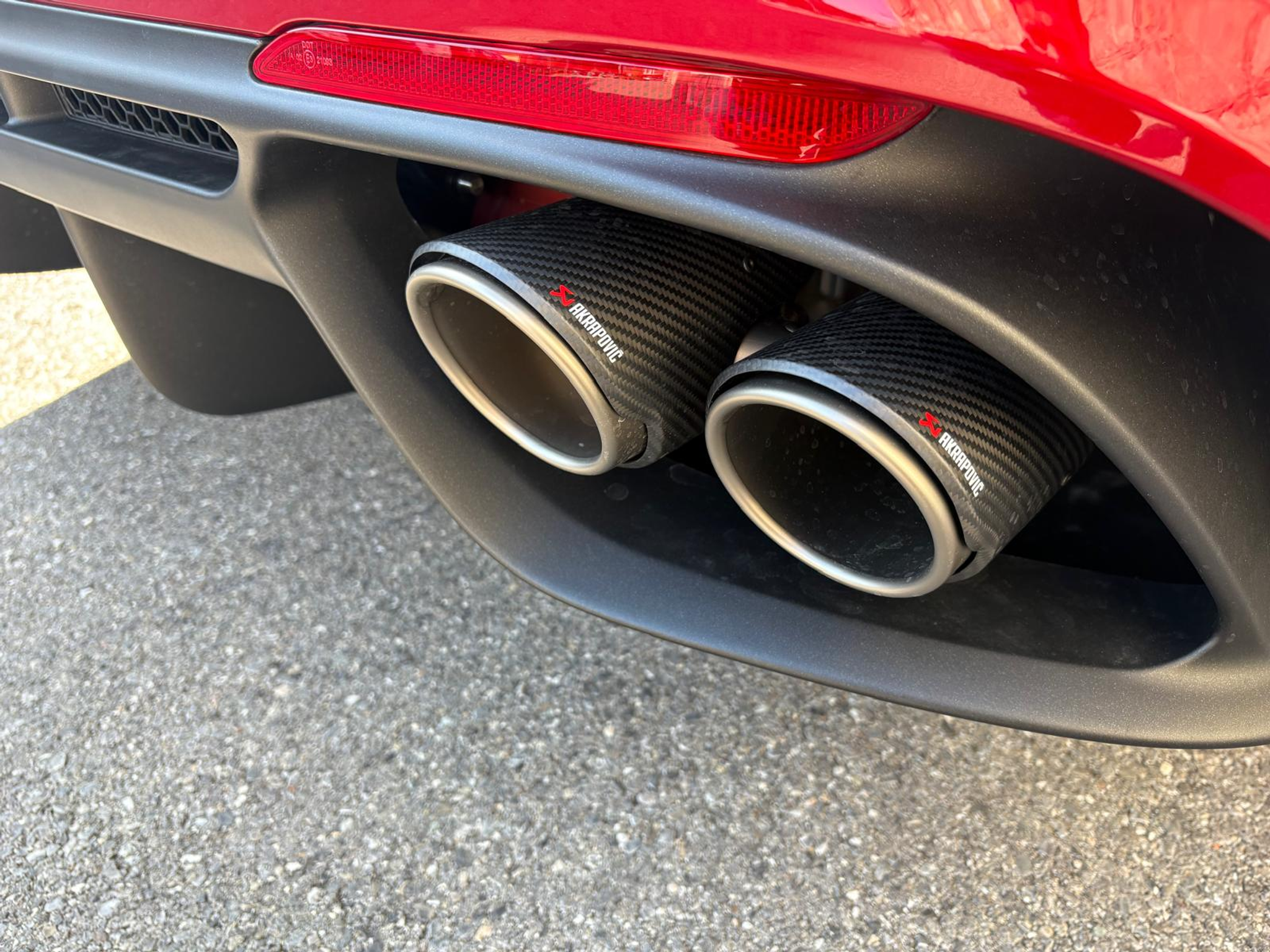 listing desktop thumbnail image 19