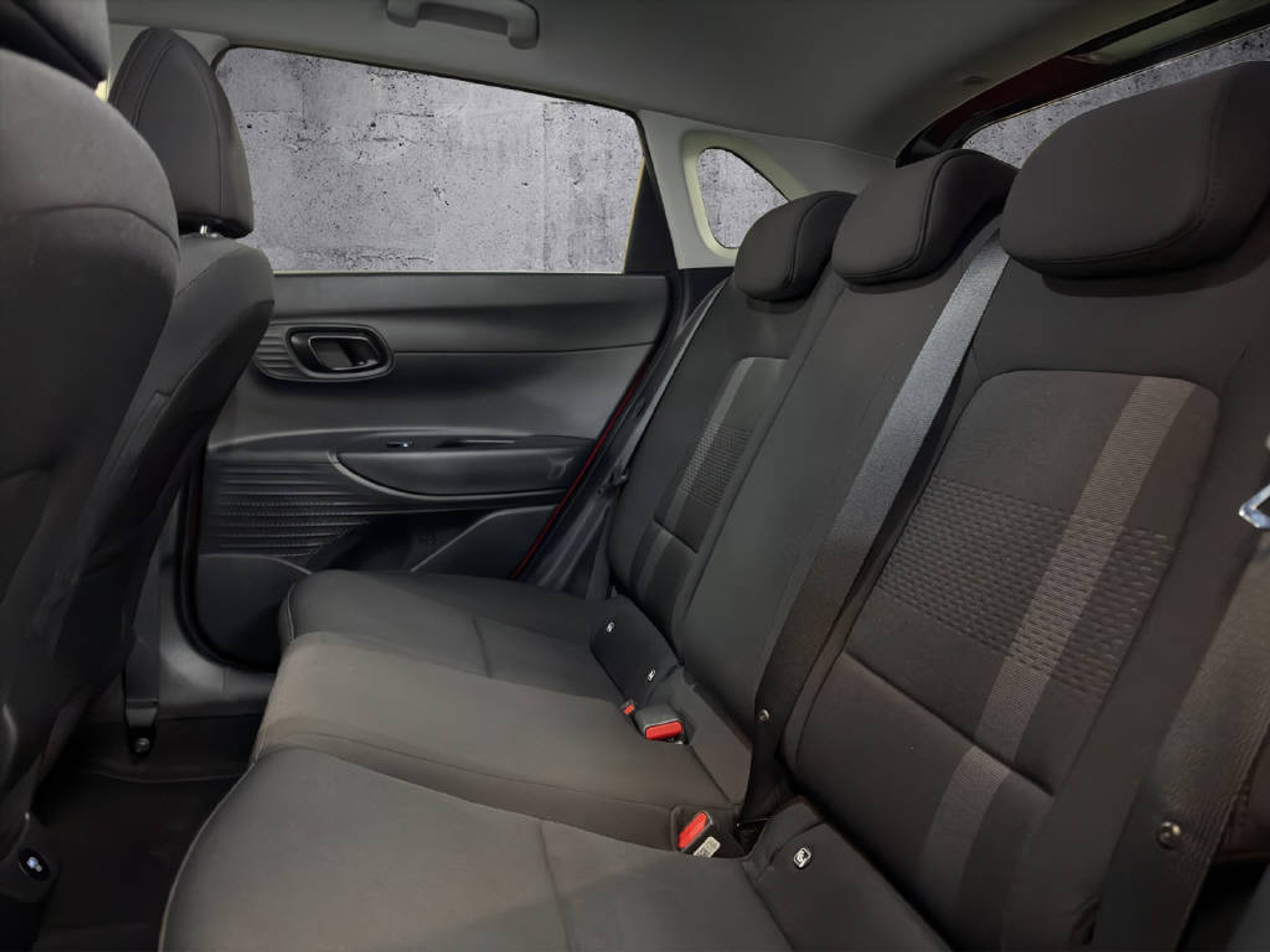 listing desktop thumbnail image 10