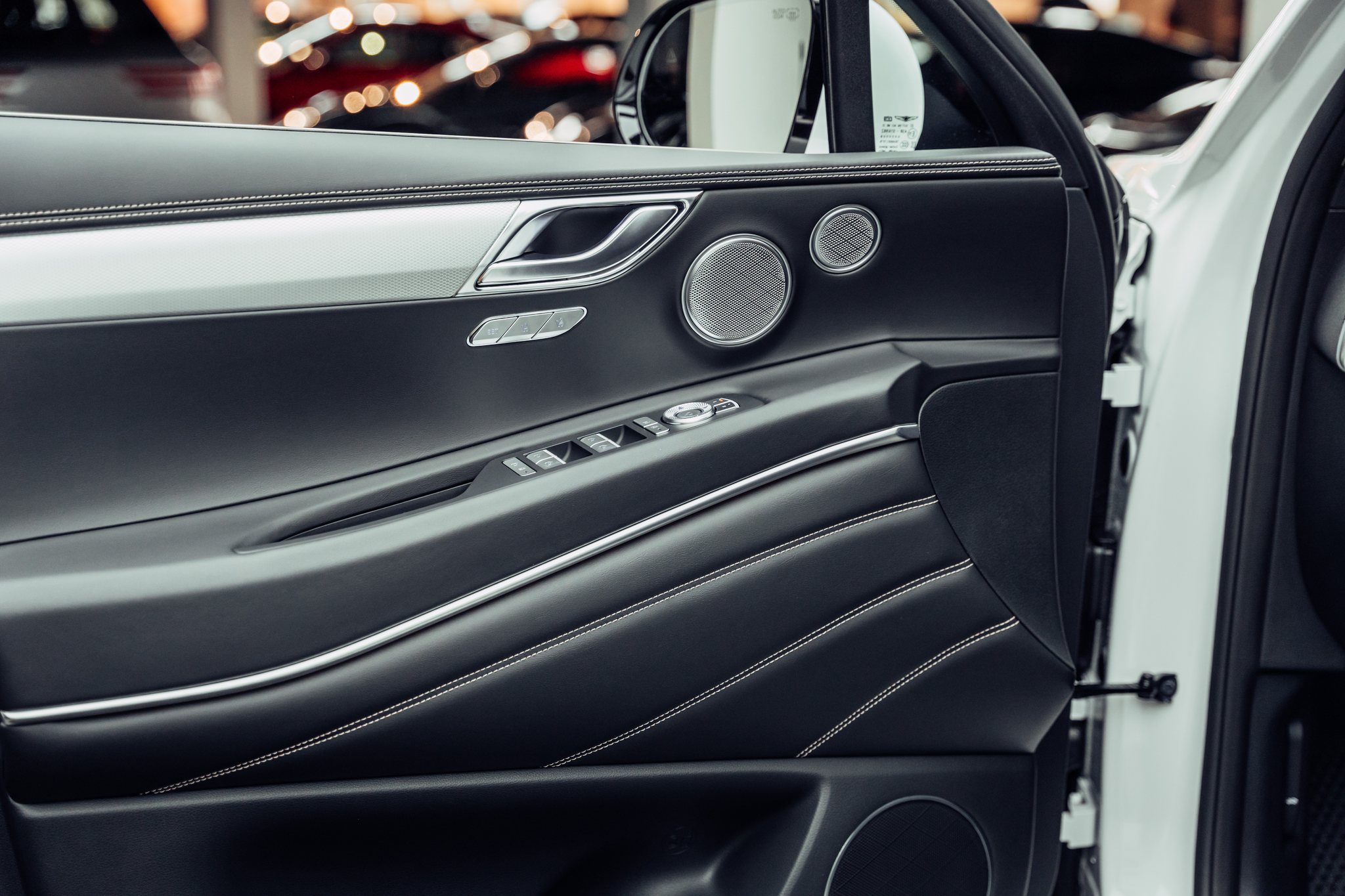 listing desktop thumbnail image 11