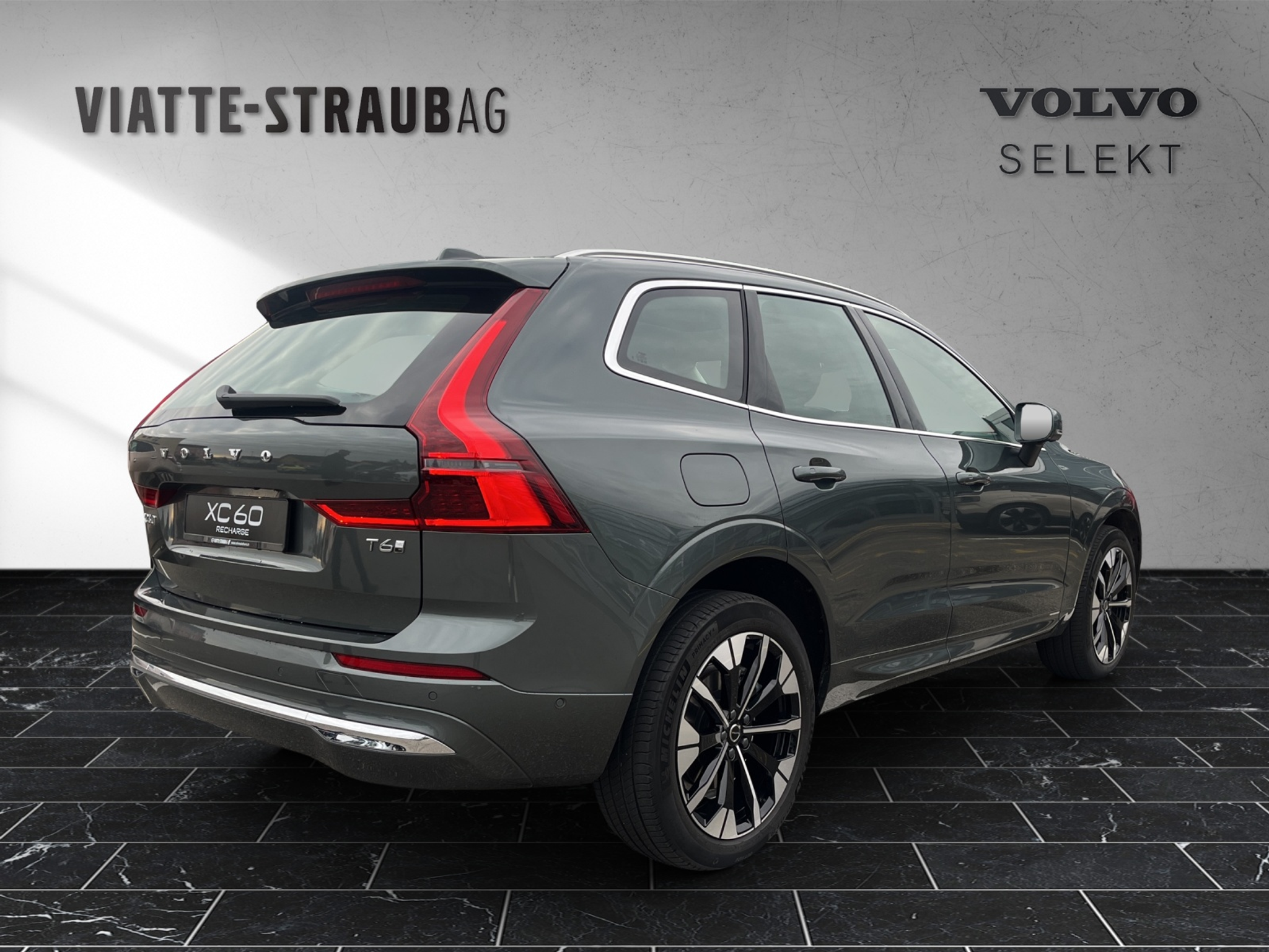 listing desktop thumbnail image 4