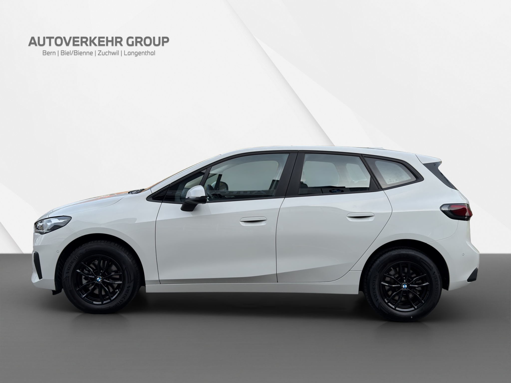 listing desktop thumbnail image 2