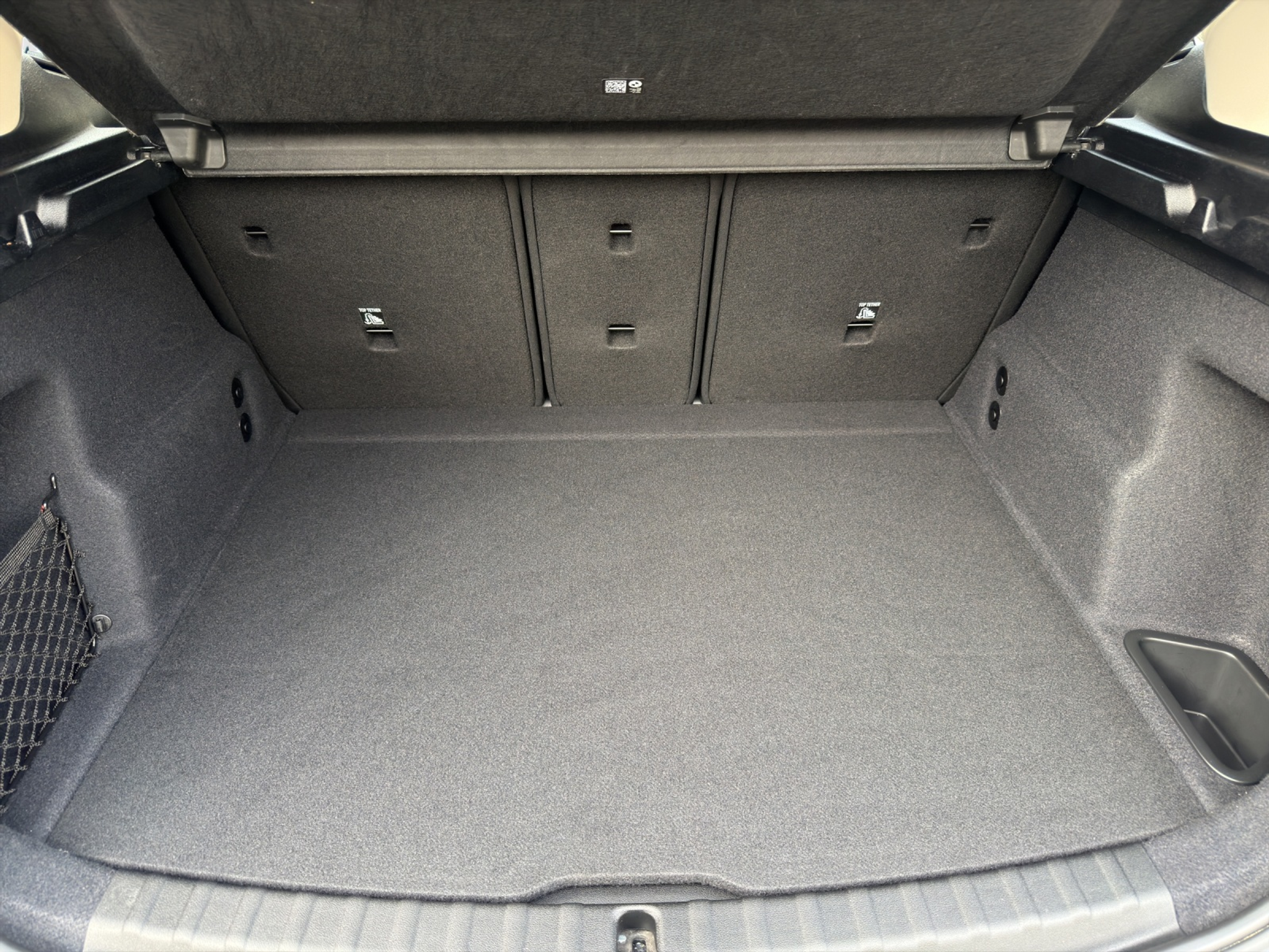 listing desktop thumbnail image 14