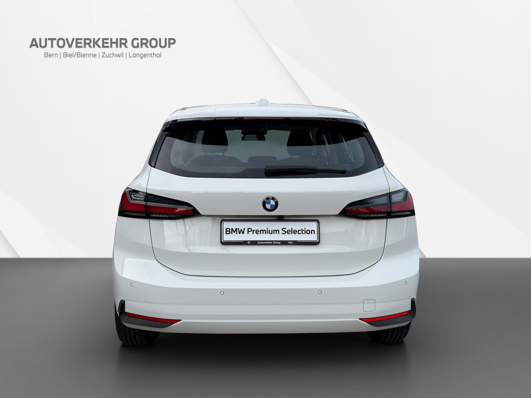 listing desktop thumbnail image 4