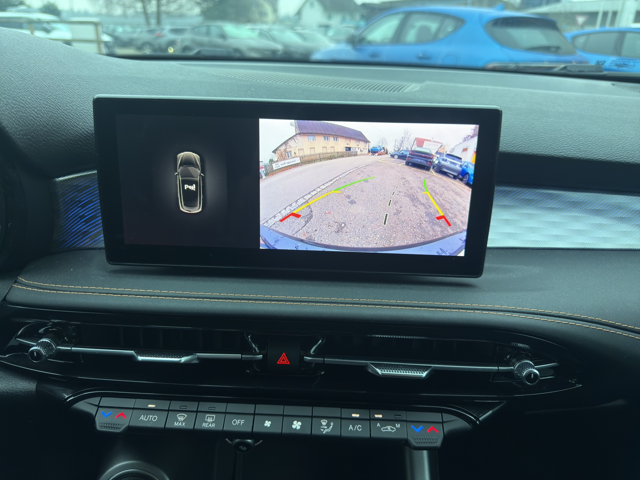 listing desktop thumbnail image 26