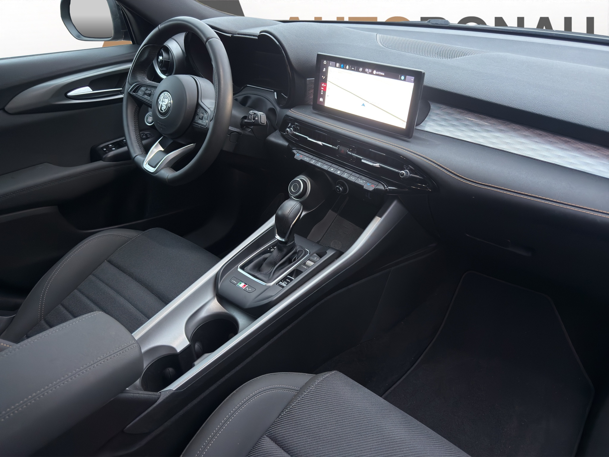 listing desktop thumbnail image 10