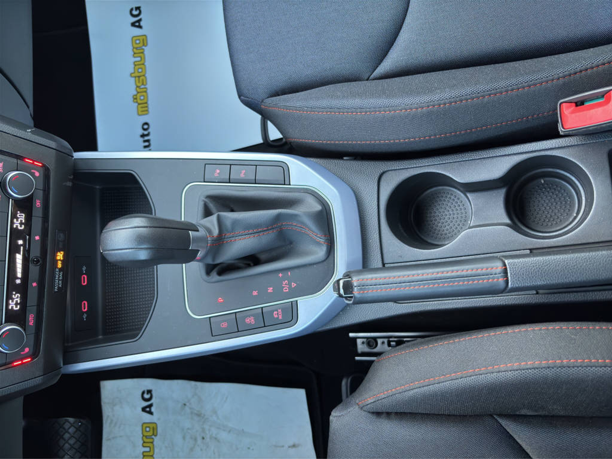 listing desktop thumbnail image 11