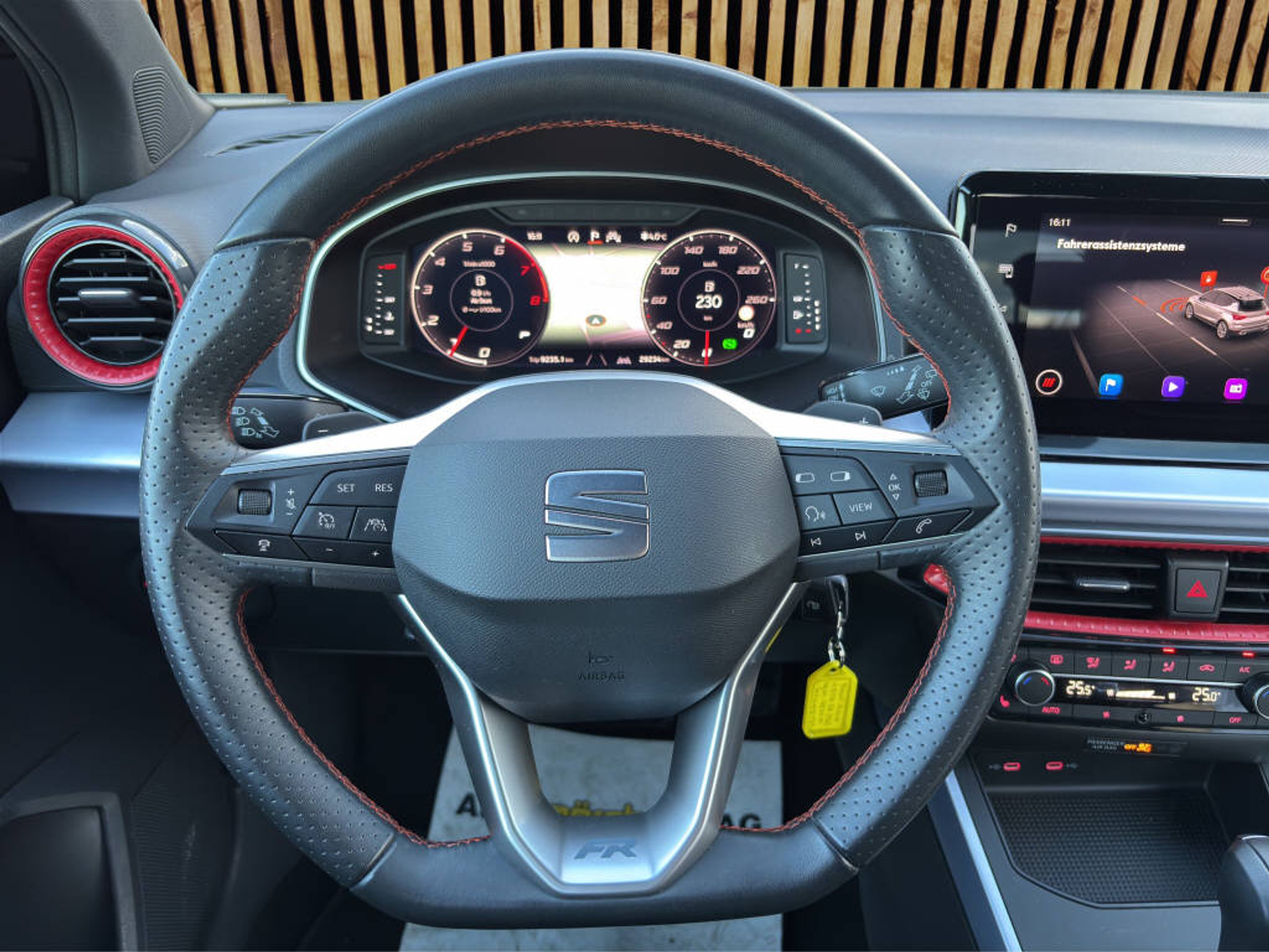 listing desktop thumbnail image 7