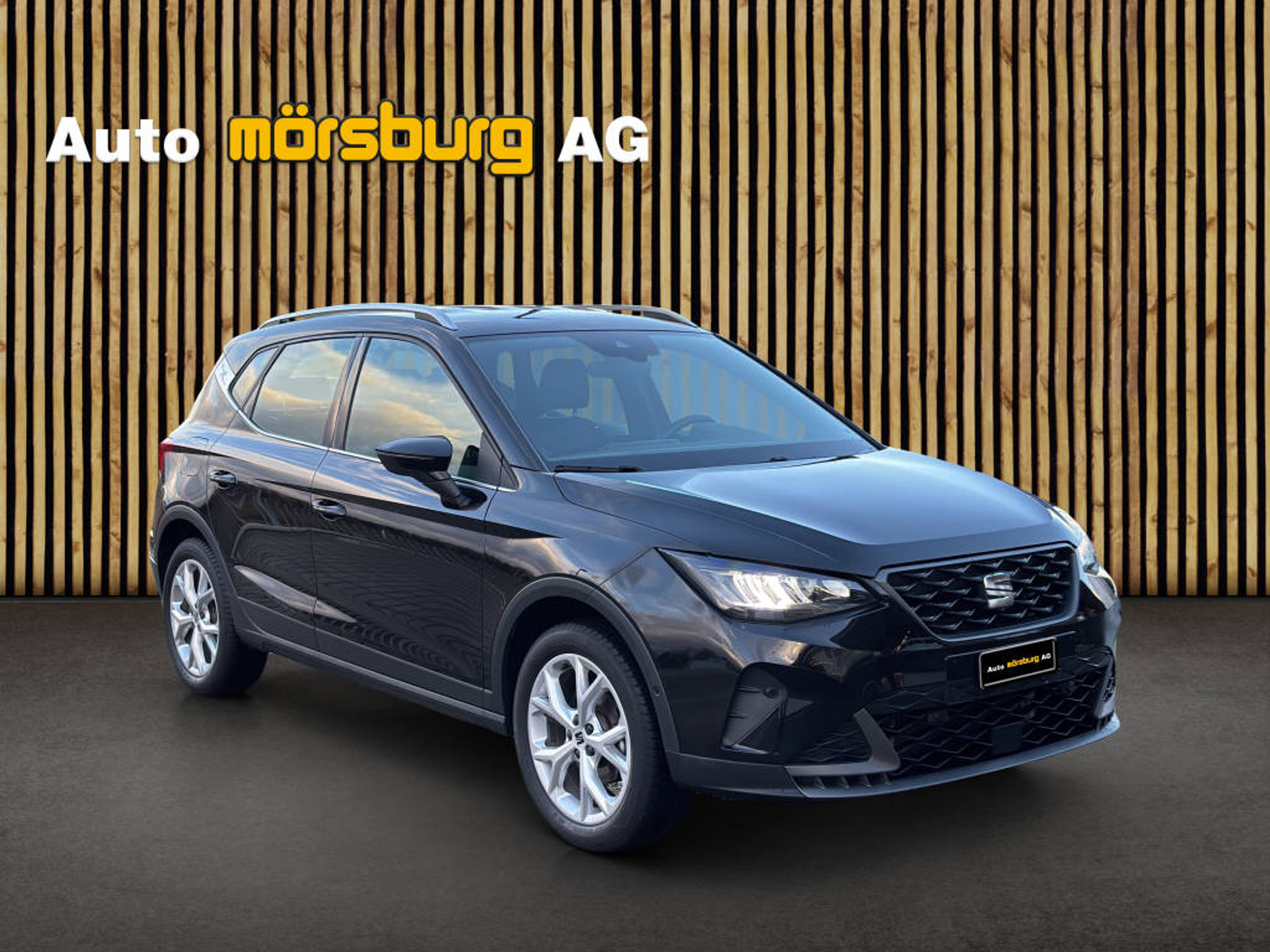 listing desktop thumbnail image 1