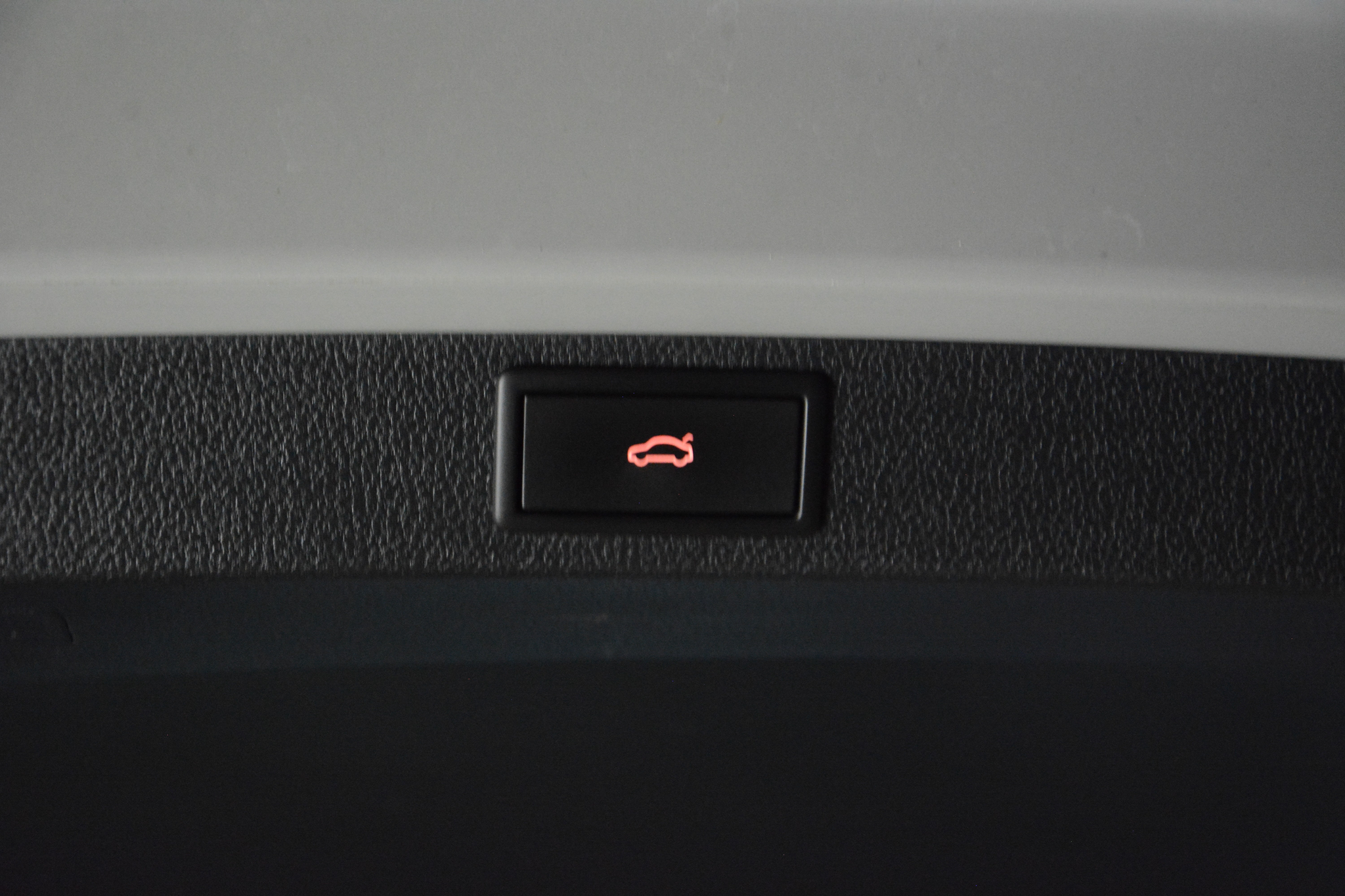 listing desktop thumbnail image 17