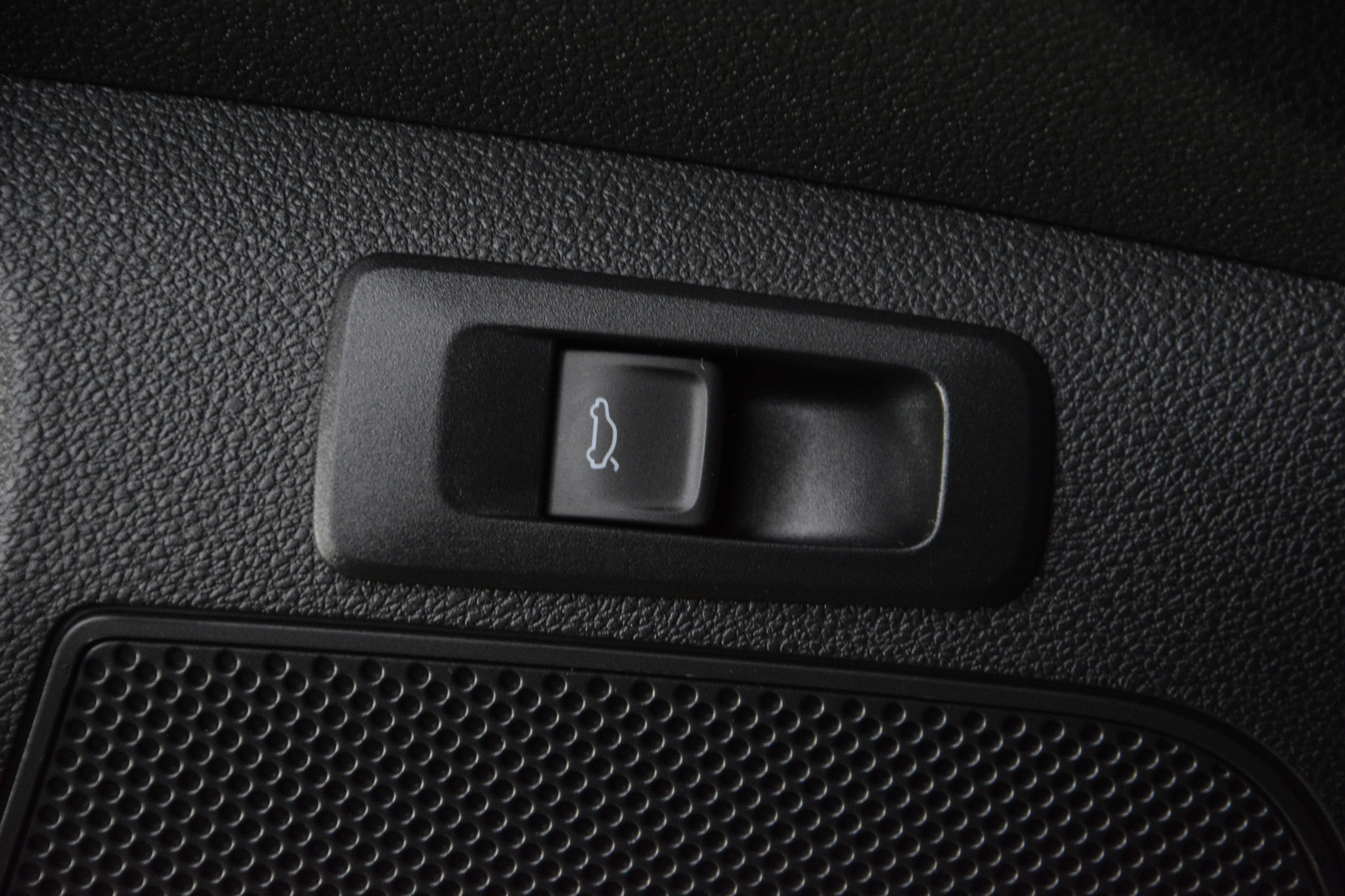 listing desktop thumbnail image 16