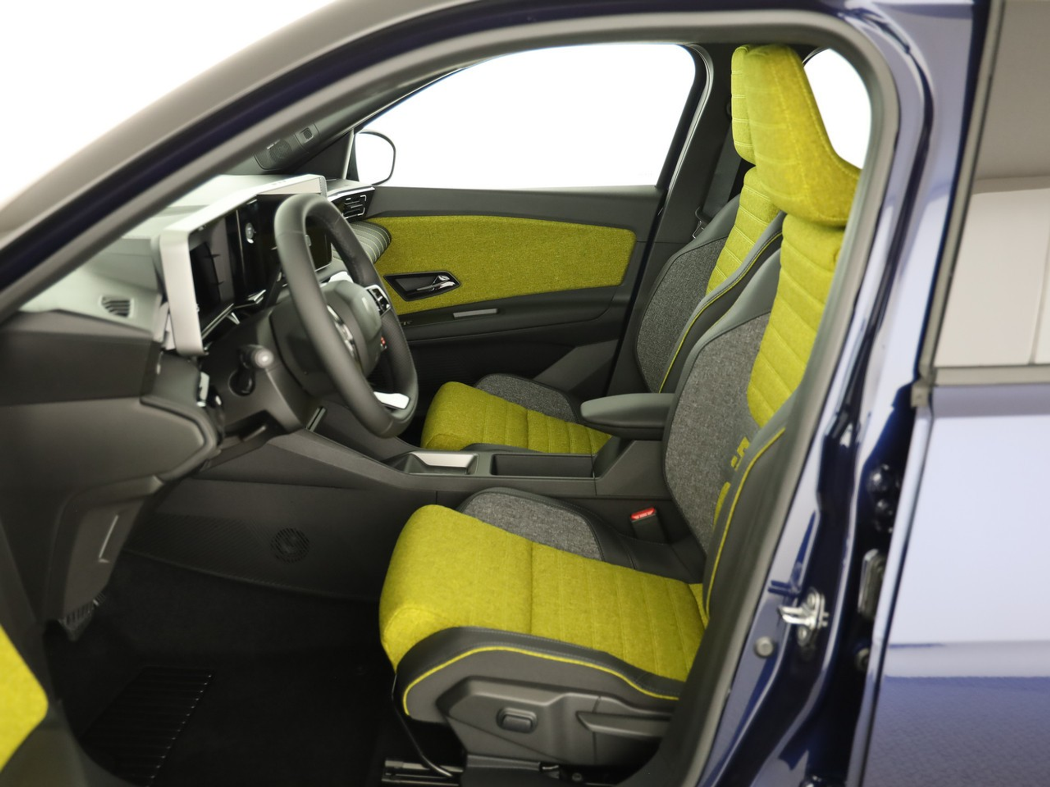 listing desktop thumbnail image 5