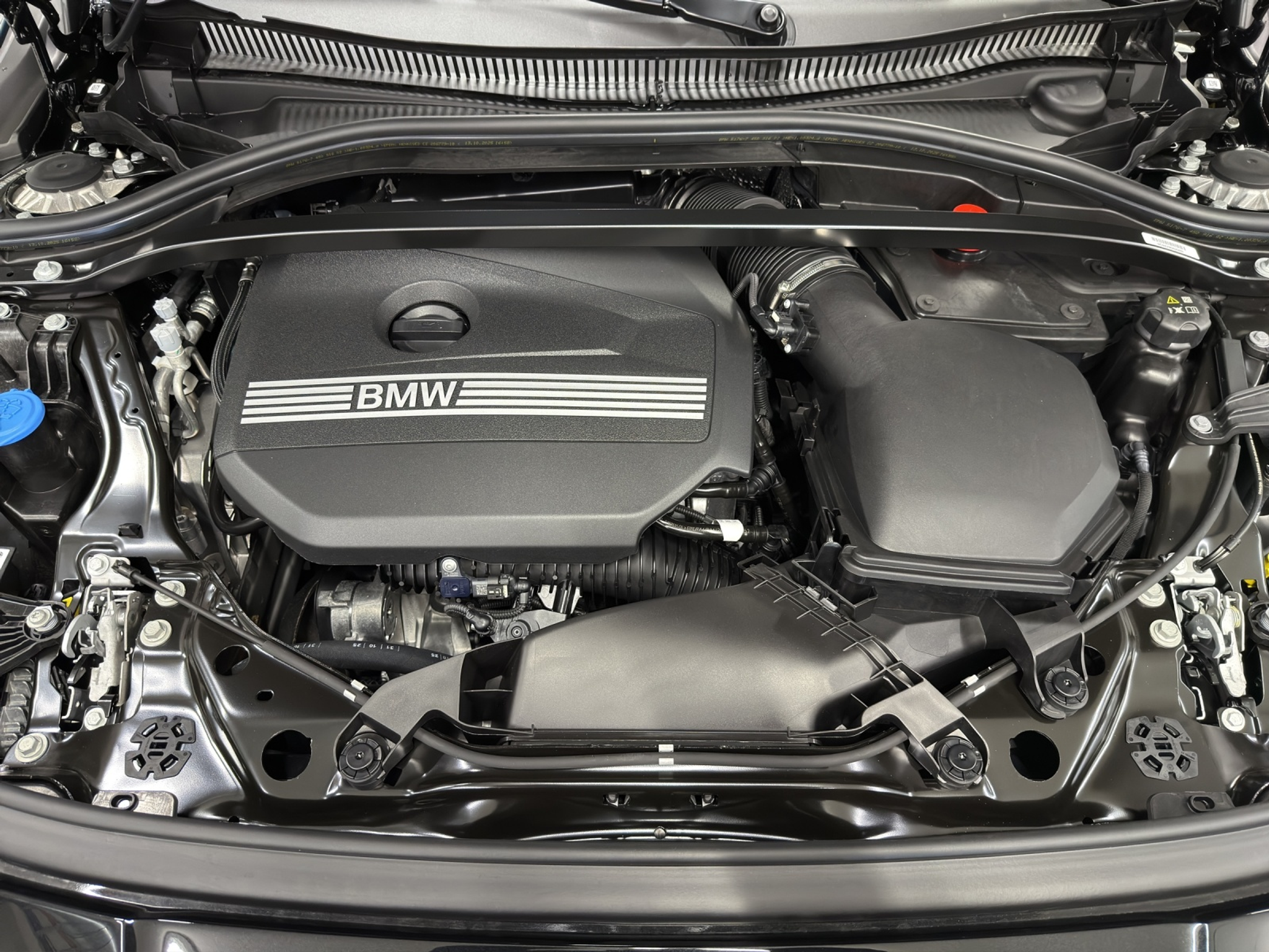 listing desktop thumbnail image 23