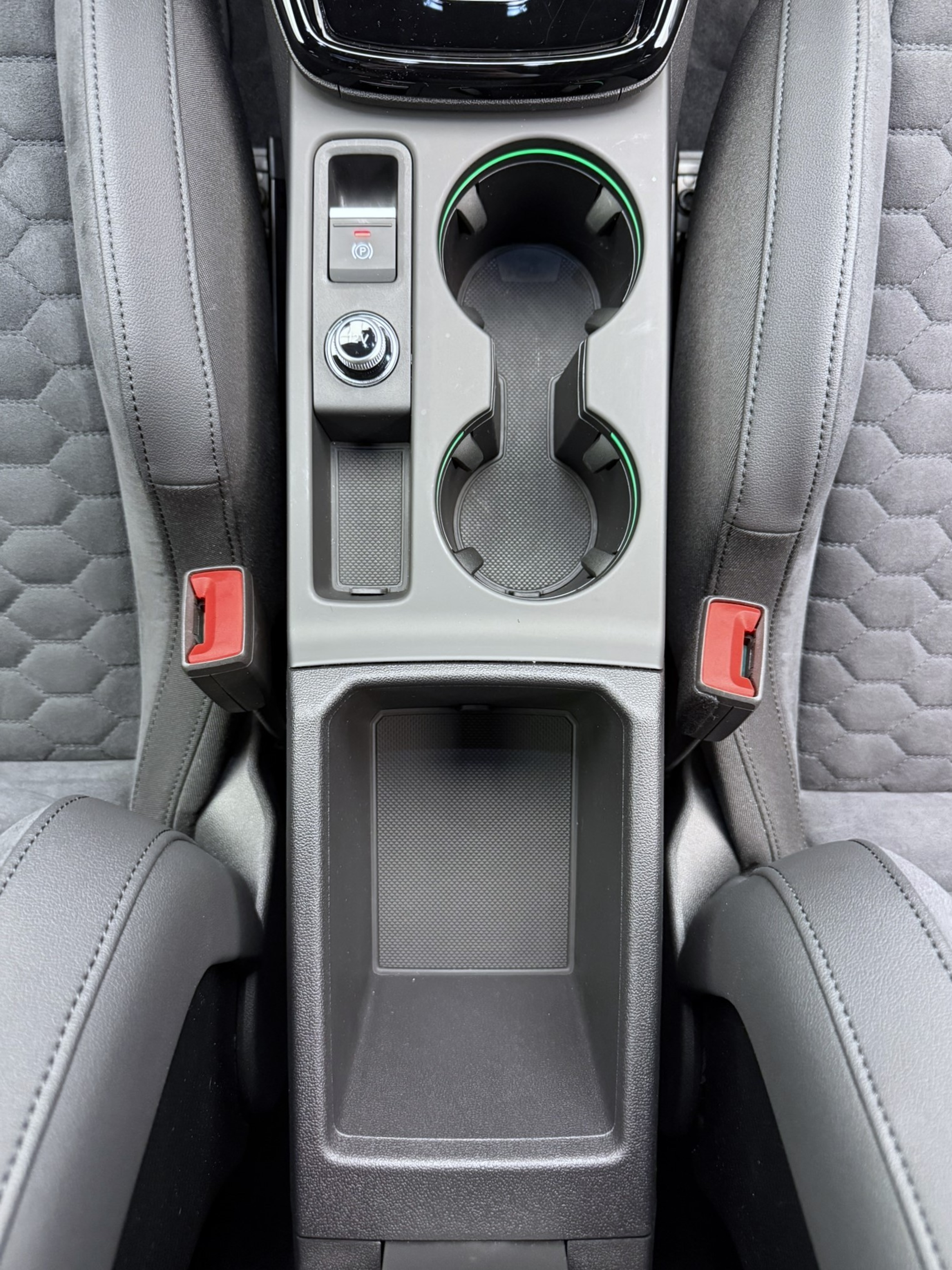 listing desktop thumbnail image 14