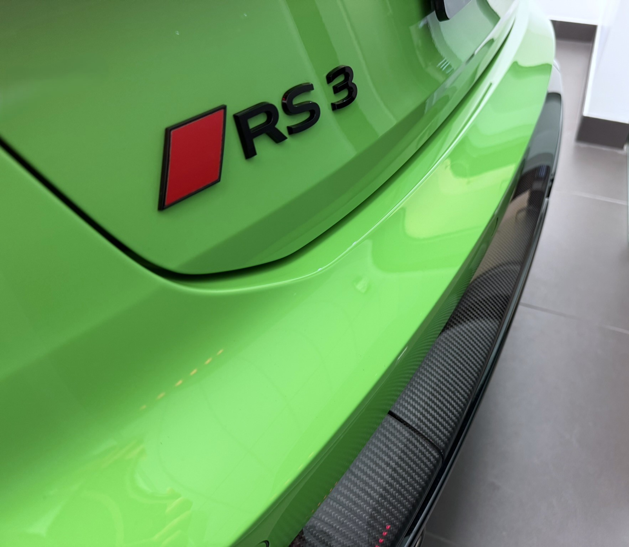 listing desktop thumbnail image 27