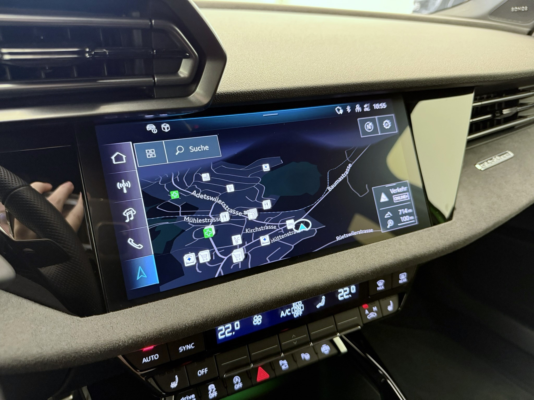 listing desktop thumbnail image 18