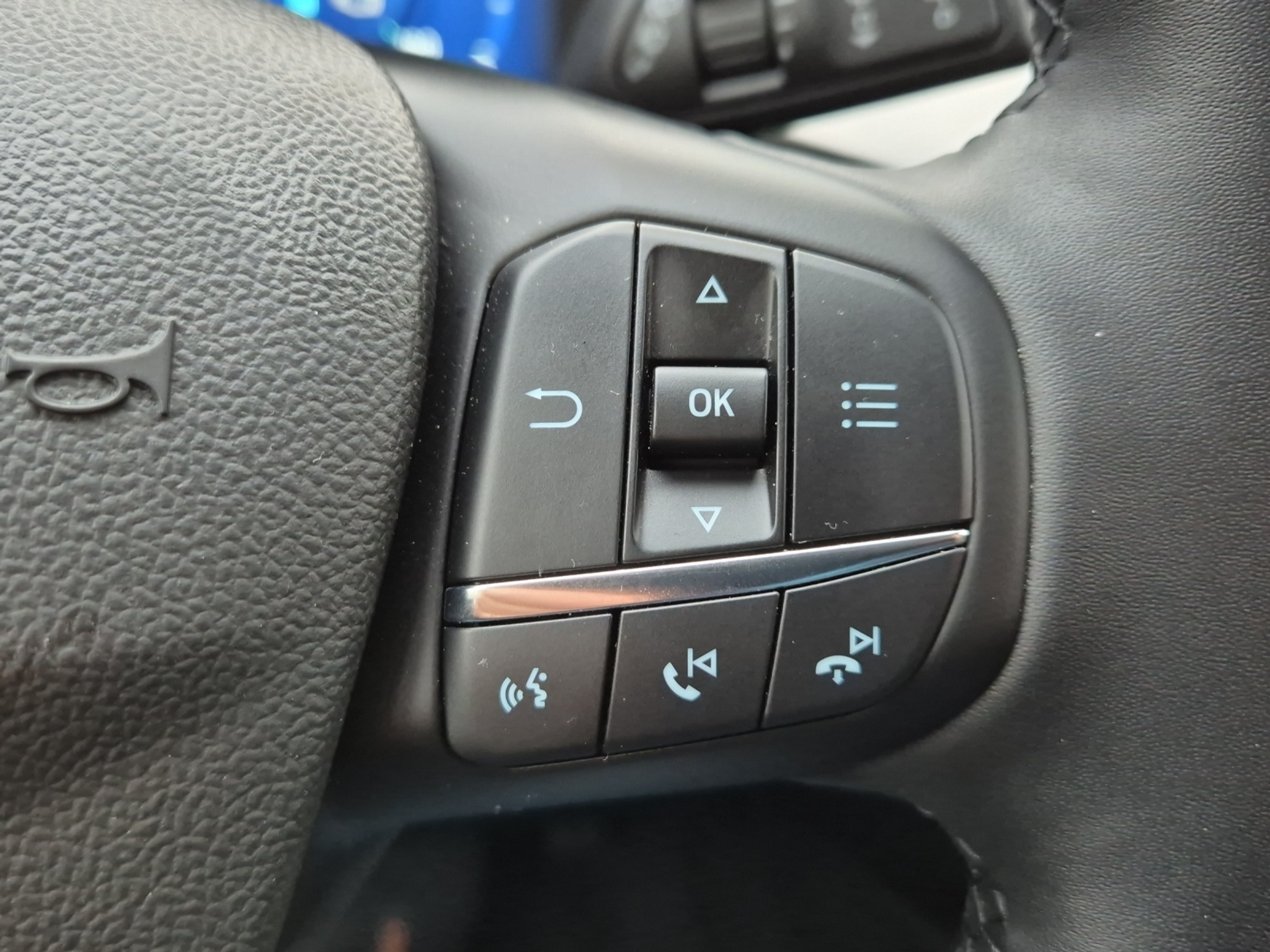 listing desktop thumbnail image 16