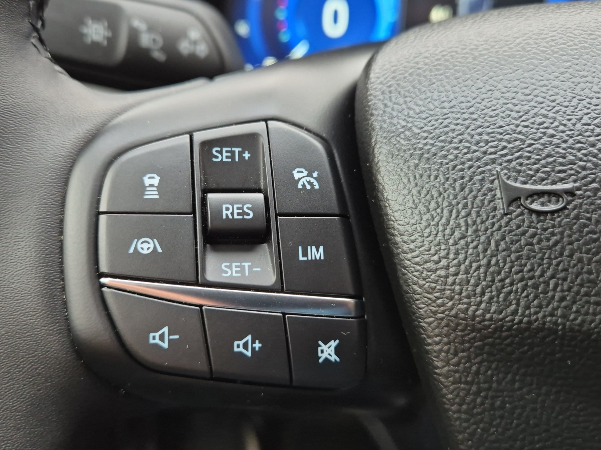 listing desktop thumbnail image 14