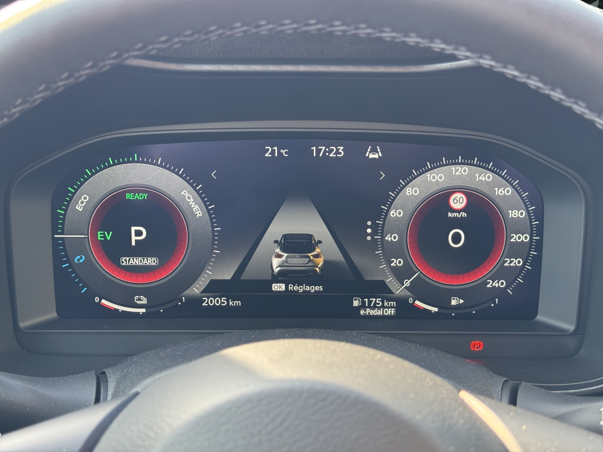 listing desktop thumbnail image 8