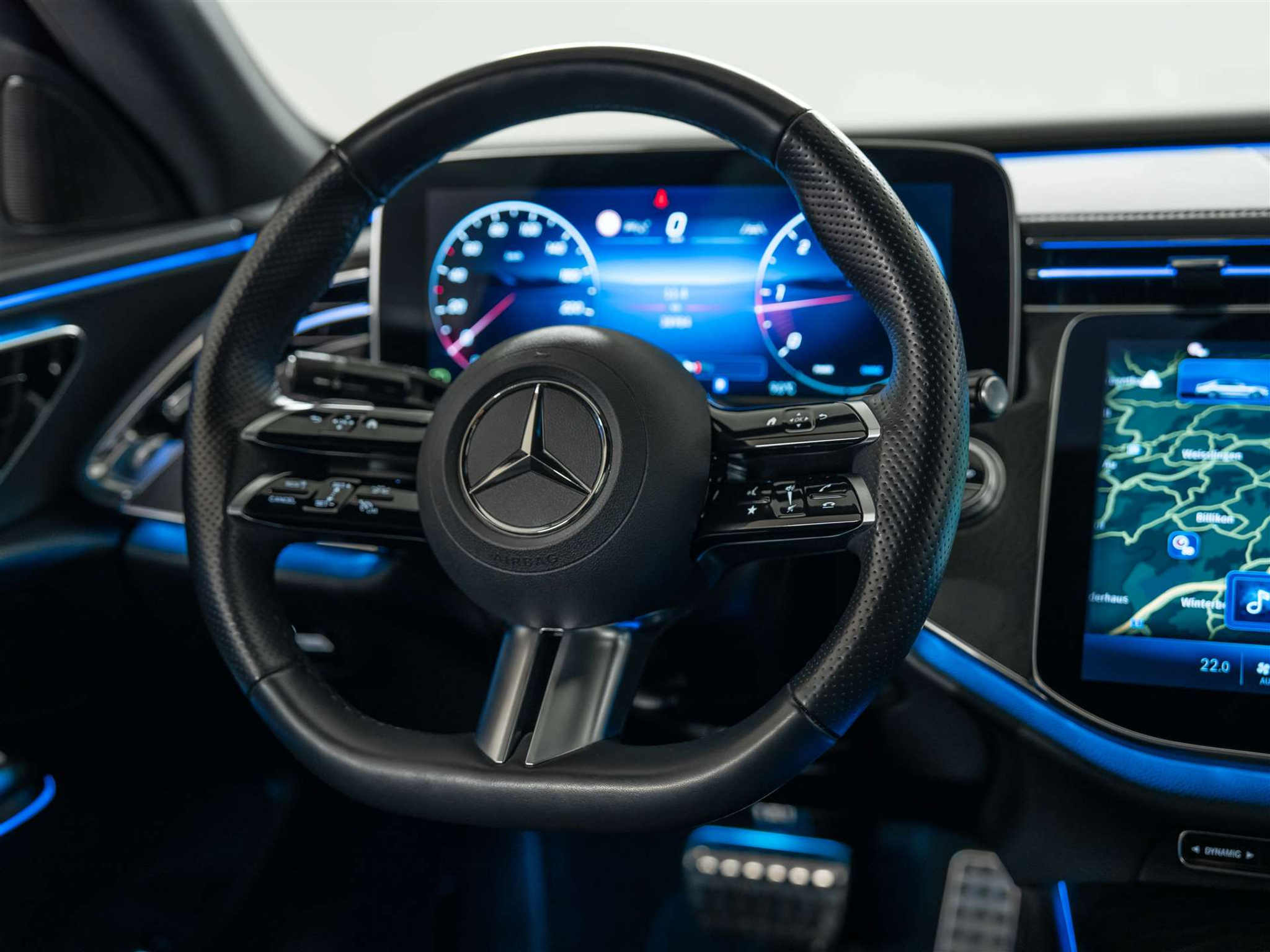 listing desktop thumbnail image 28