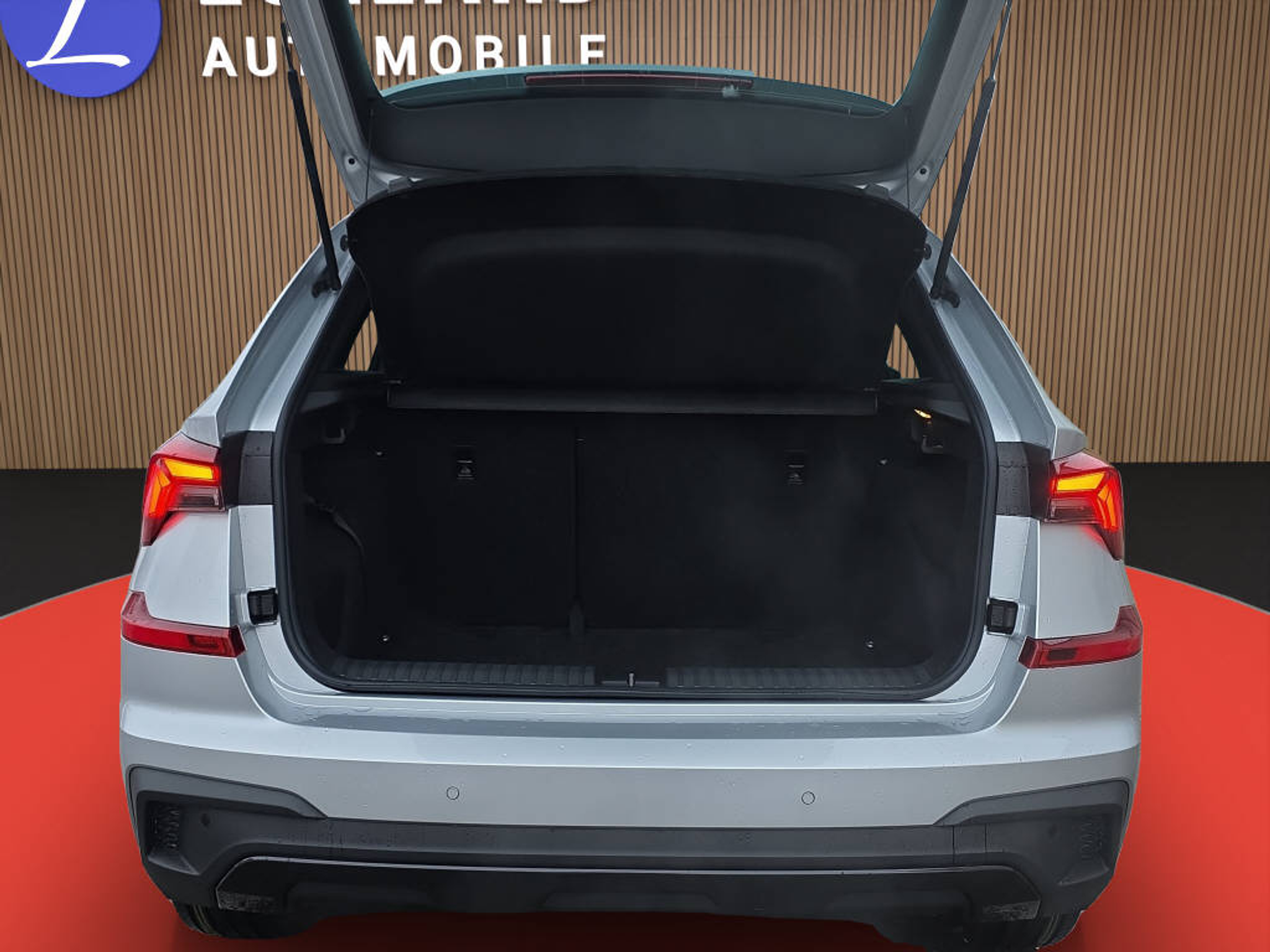 listing desktop thumbnail image 17