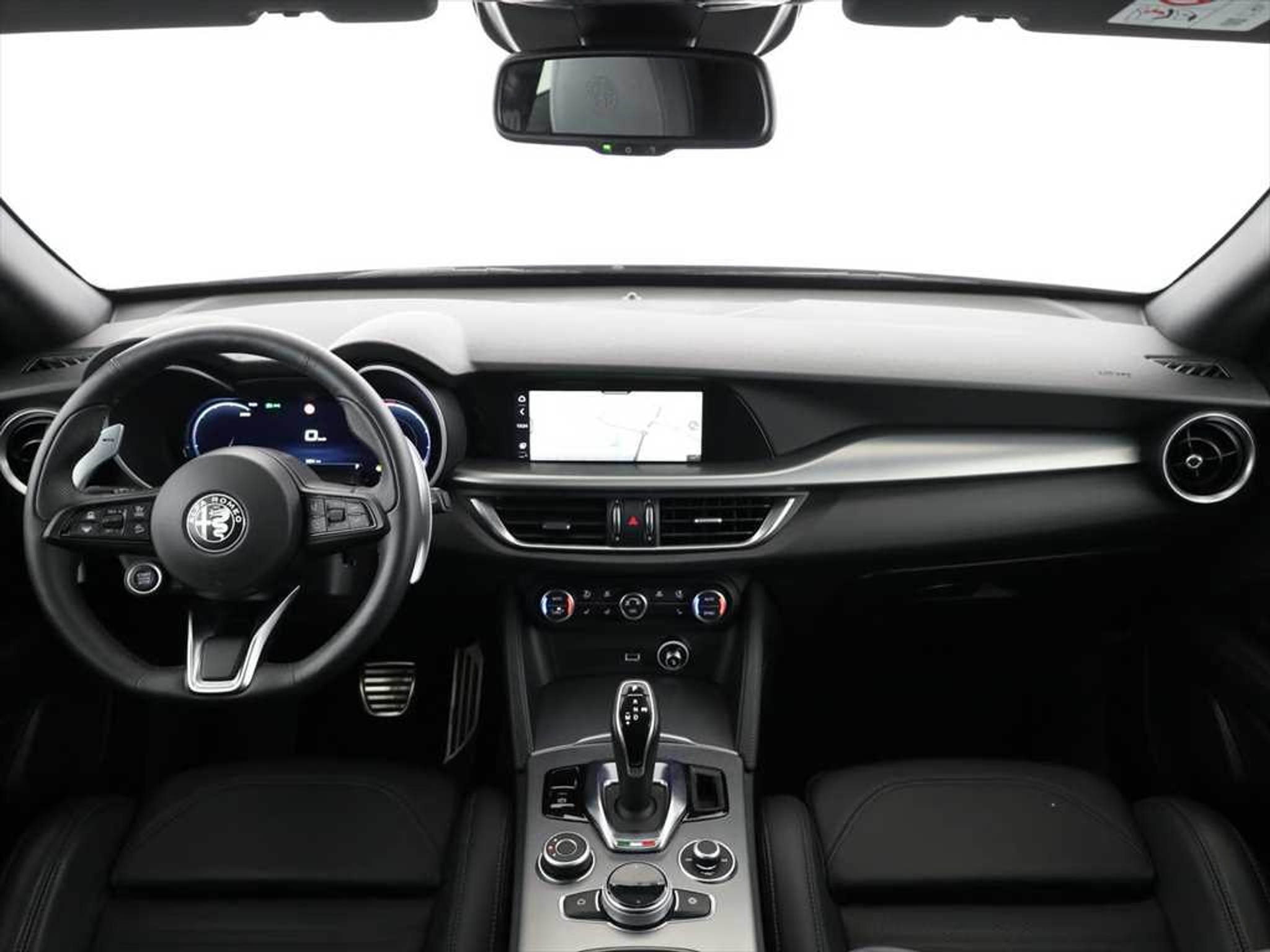 listing desktop thumbnail image 7