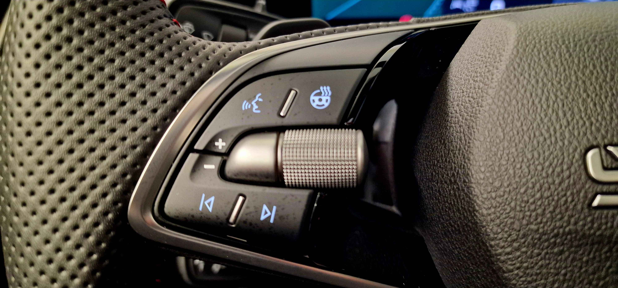 listing desktop thumbnail image 8