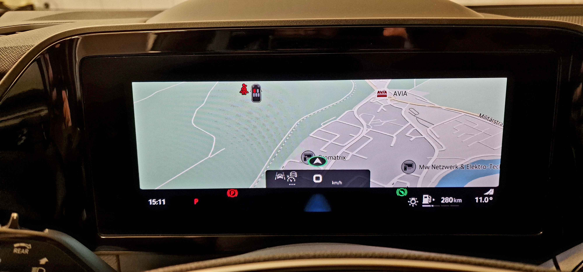 listing desktop thumbnail image 6