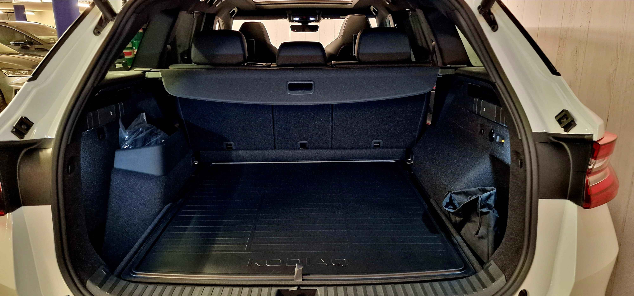 listing desktop thumbnail image 19