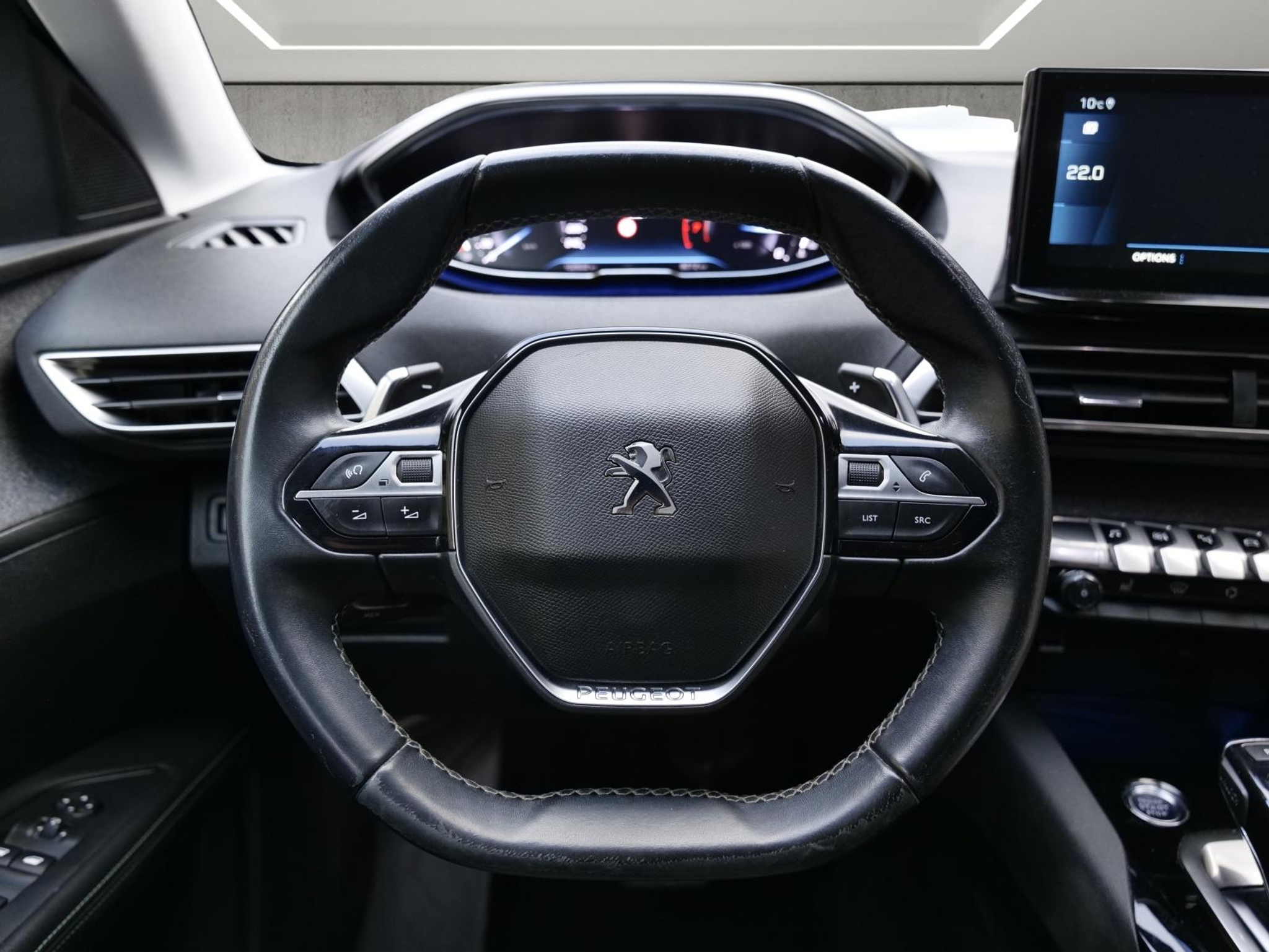 listing desktop thumbnail image 9