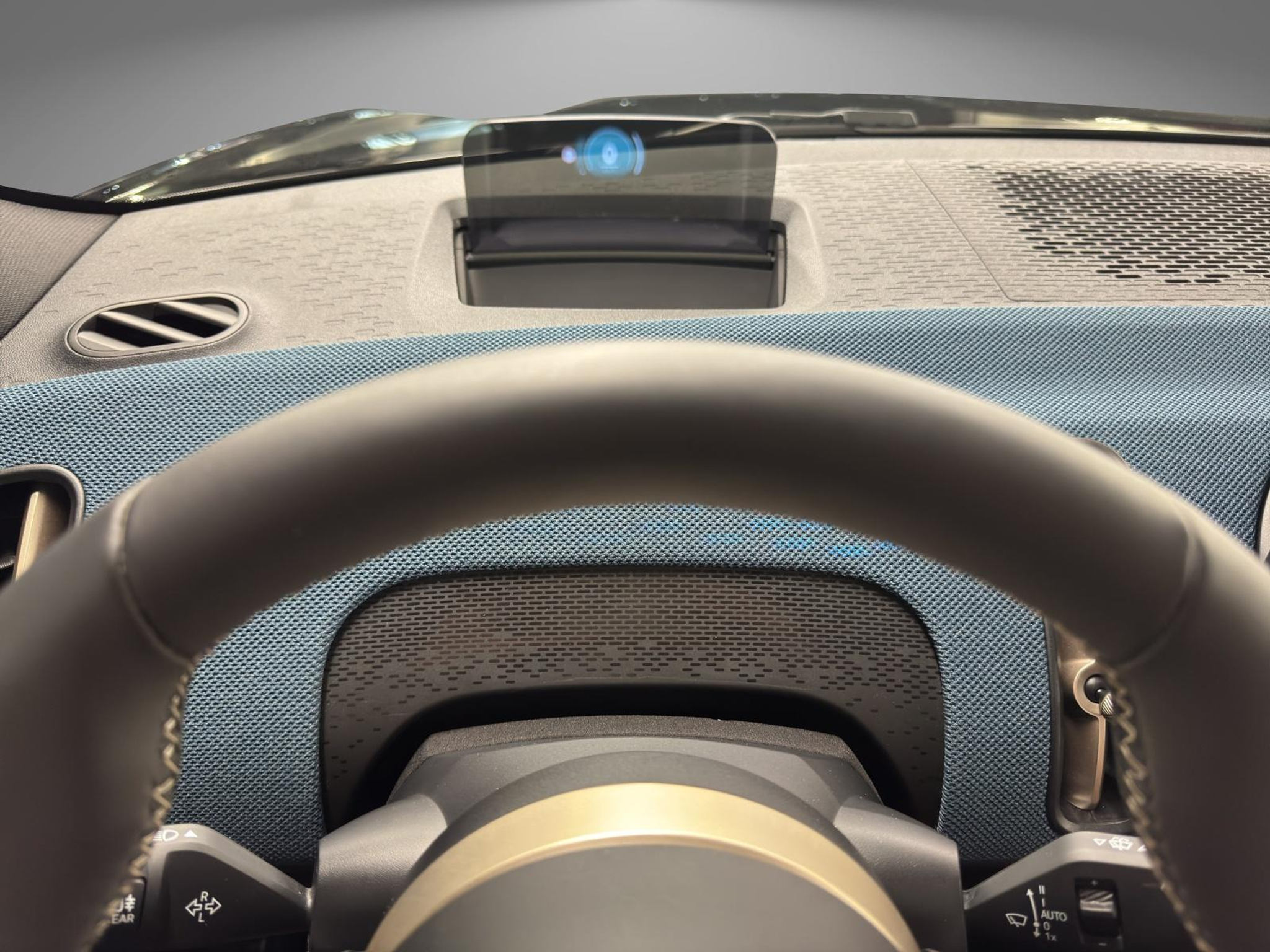 listing desktop thumbnail image 14