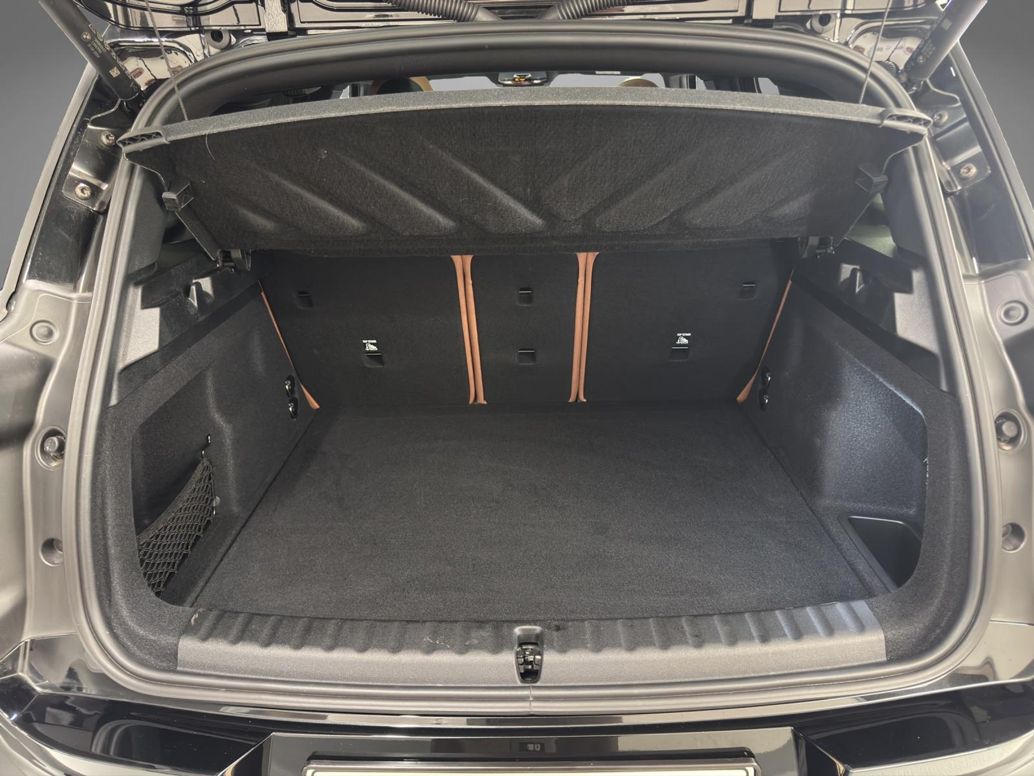 listing desktop thumbnail image 9