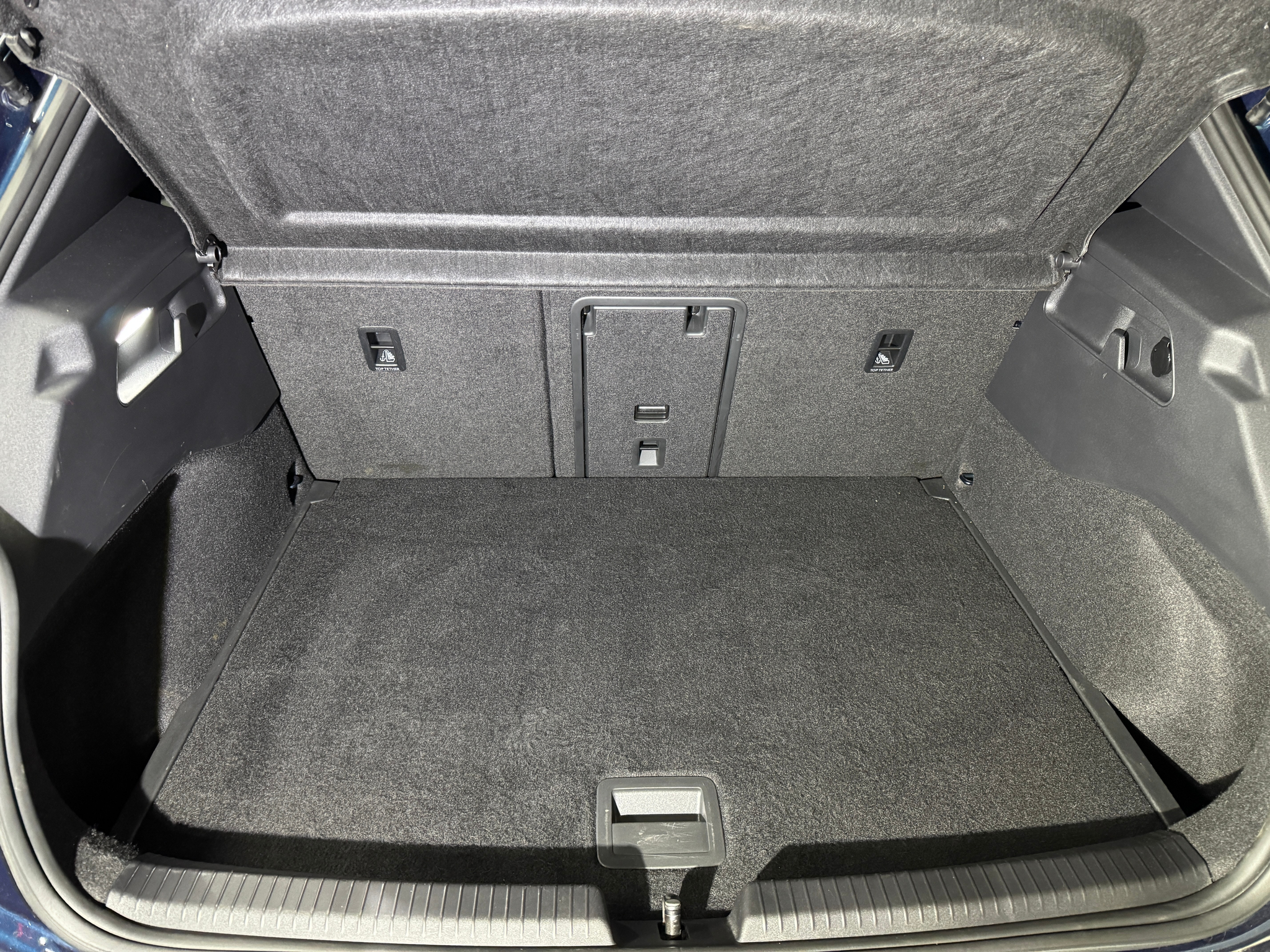 listing desktop thumbnail image 6