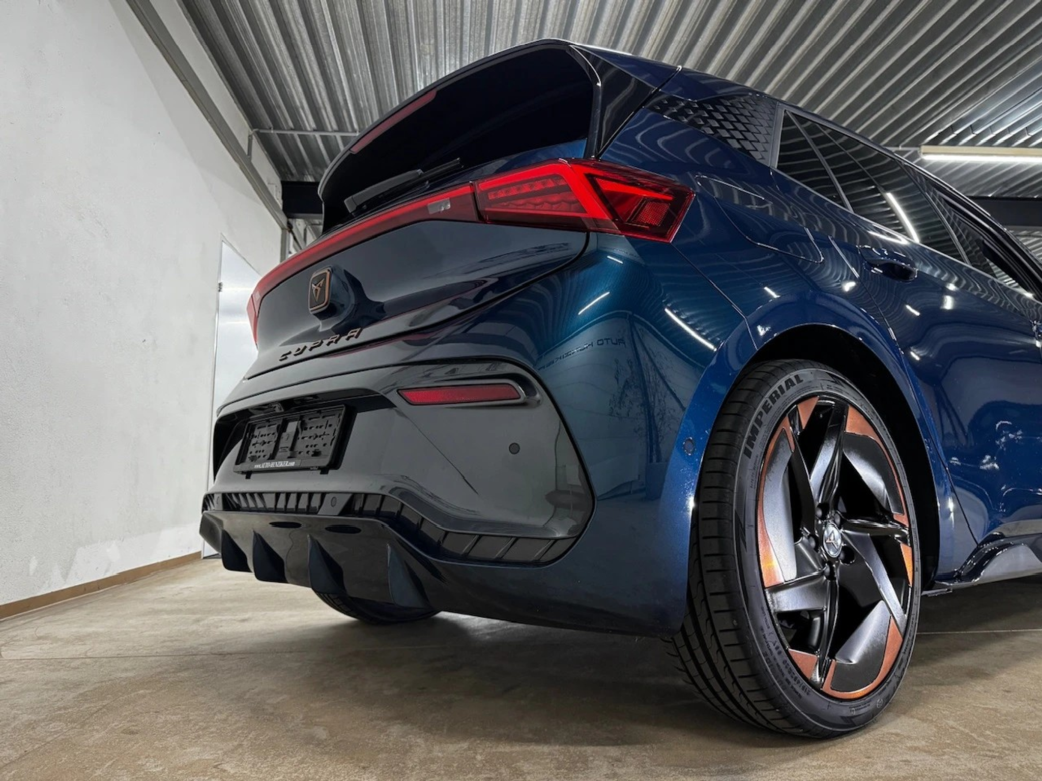 listing desktop thumbnail image 5