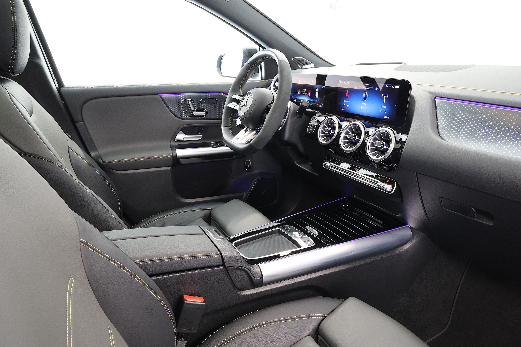 listing desktop thumbnail image 12