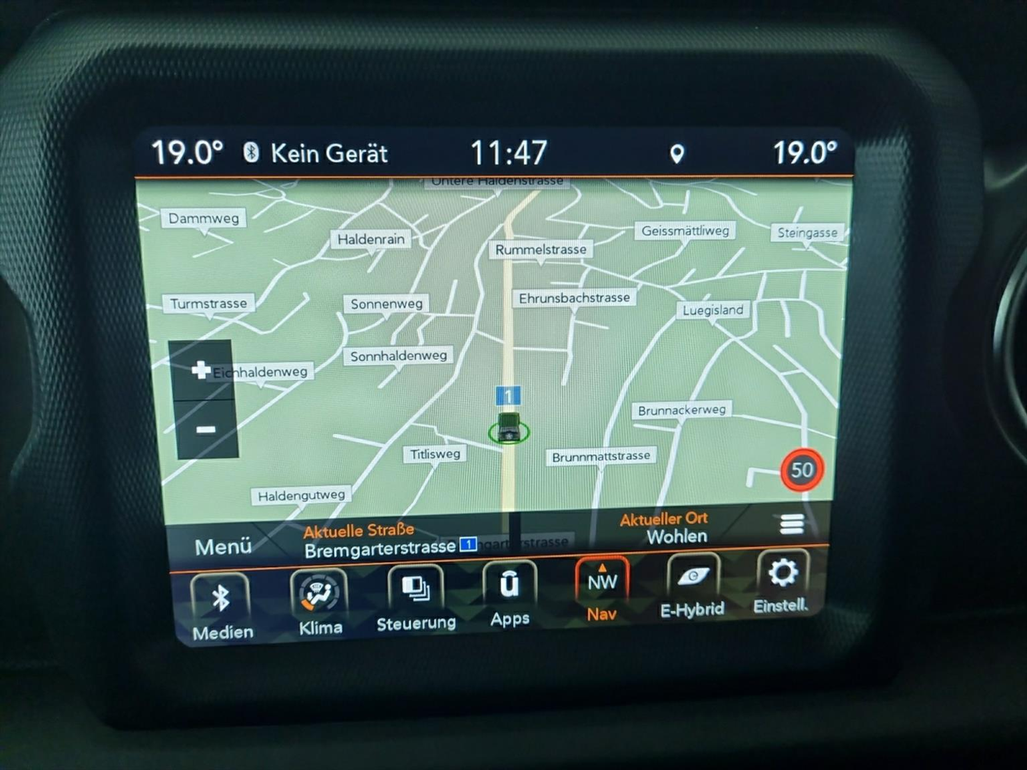 listing desktop thumbnail image 8