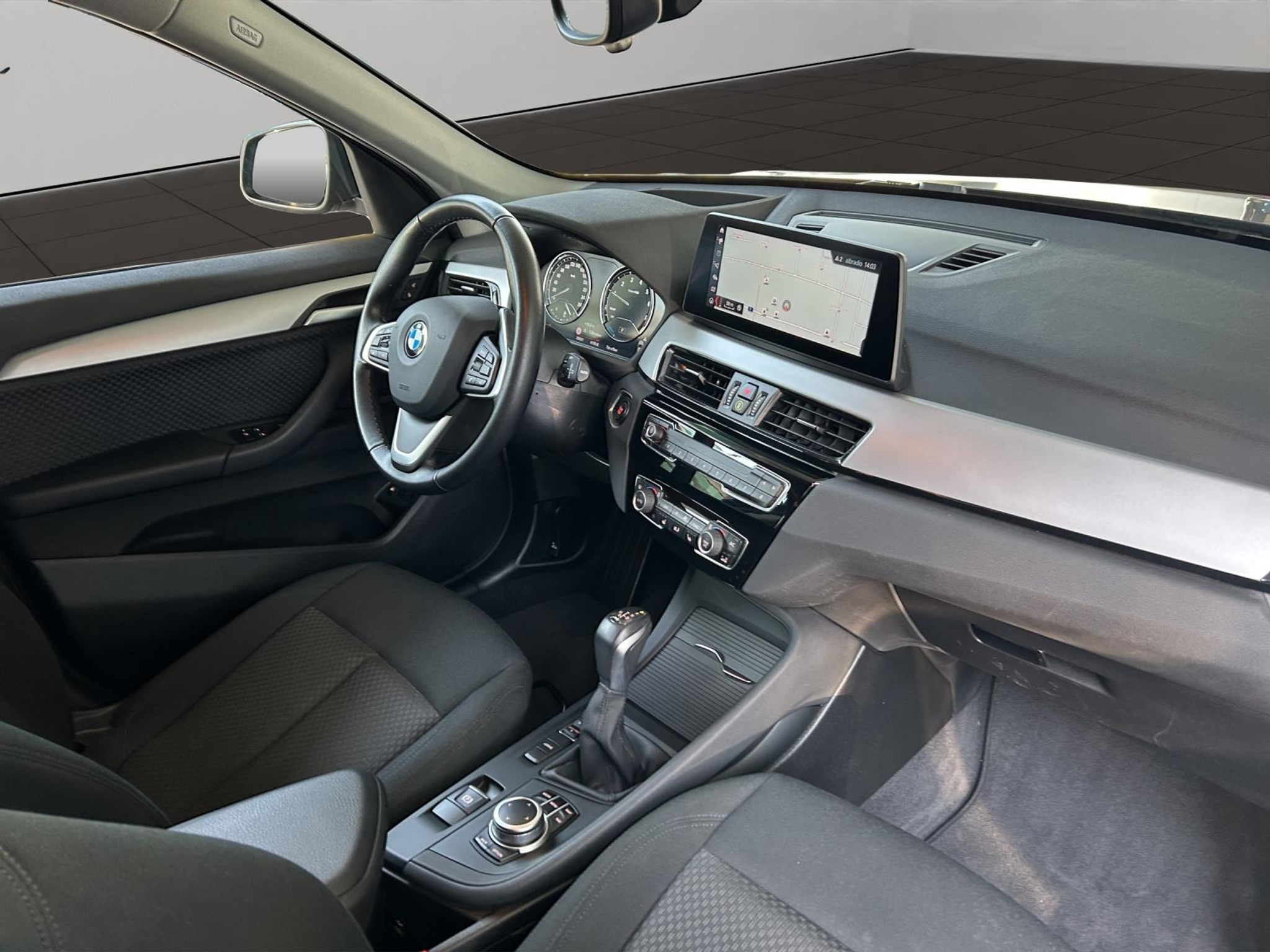 listing desktop thumbnail image 6