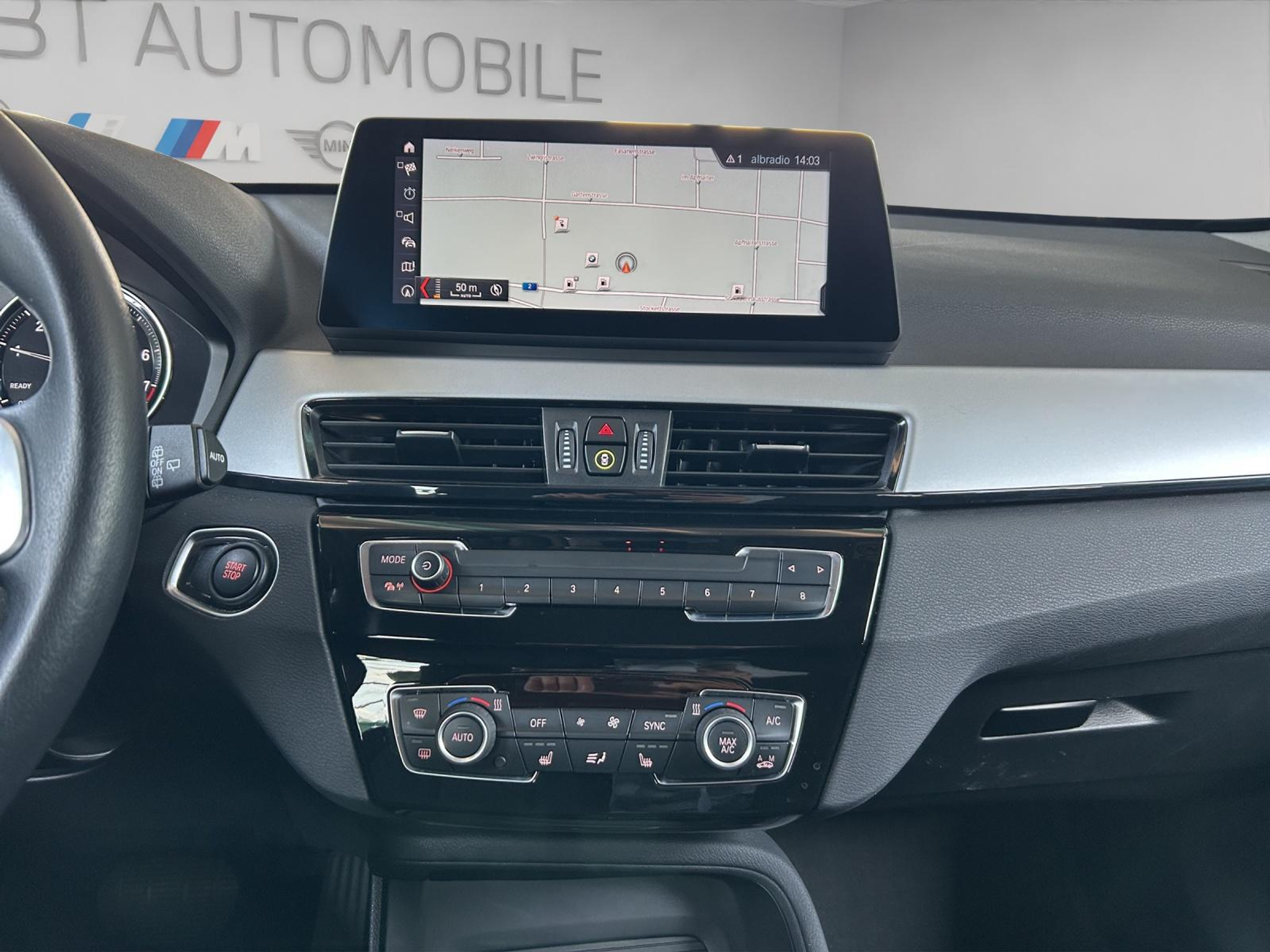 listing desktop thumbnail image 9